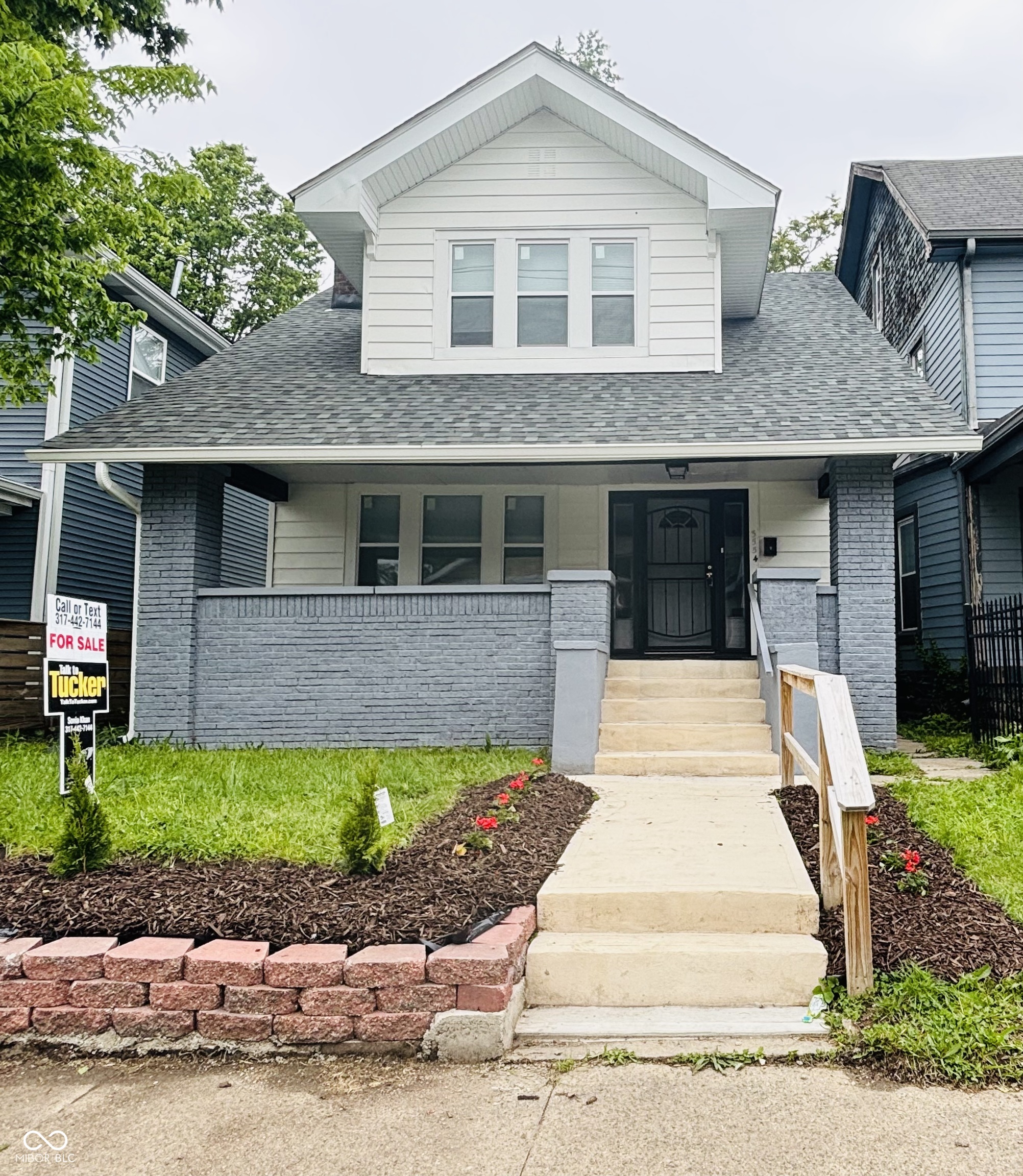 3554 N Illinois Street