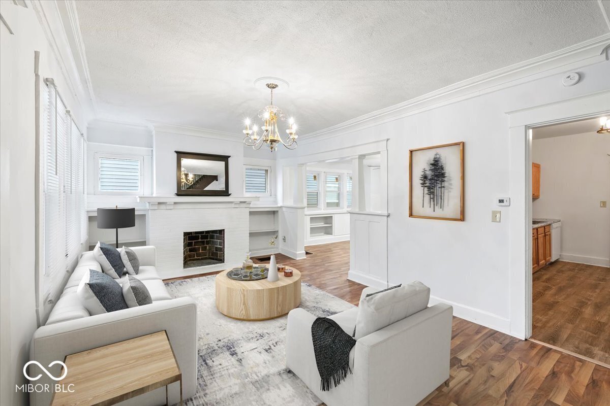 3554 N Illinois Street