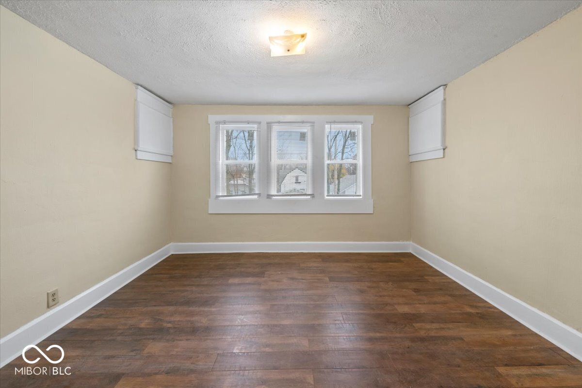 3554 N Illinois Street