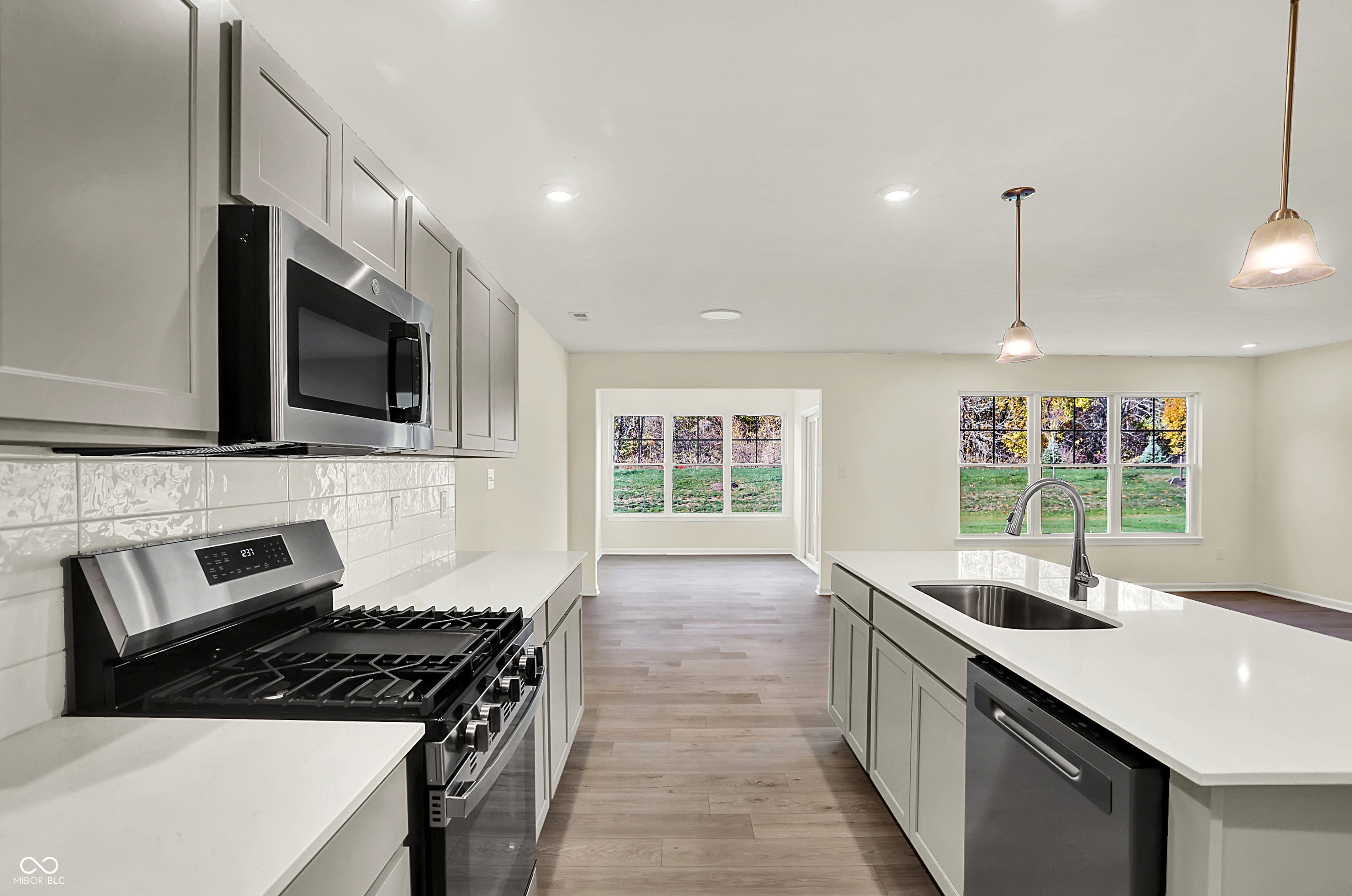 19542 Atwater Avenue