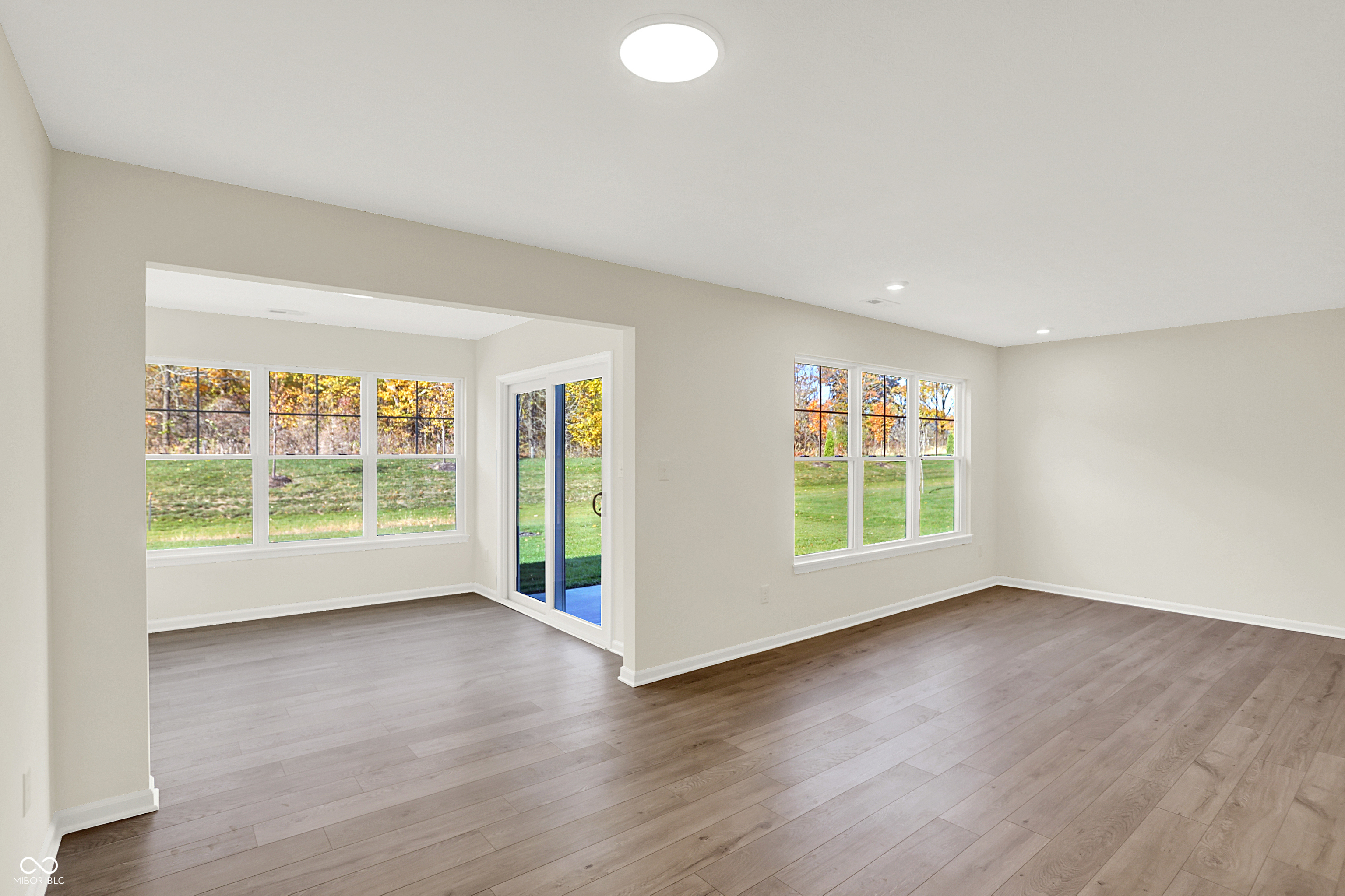 19542 Atwater Avenue