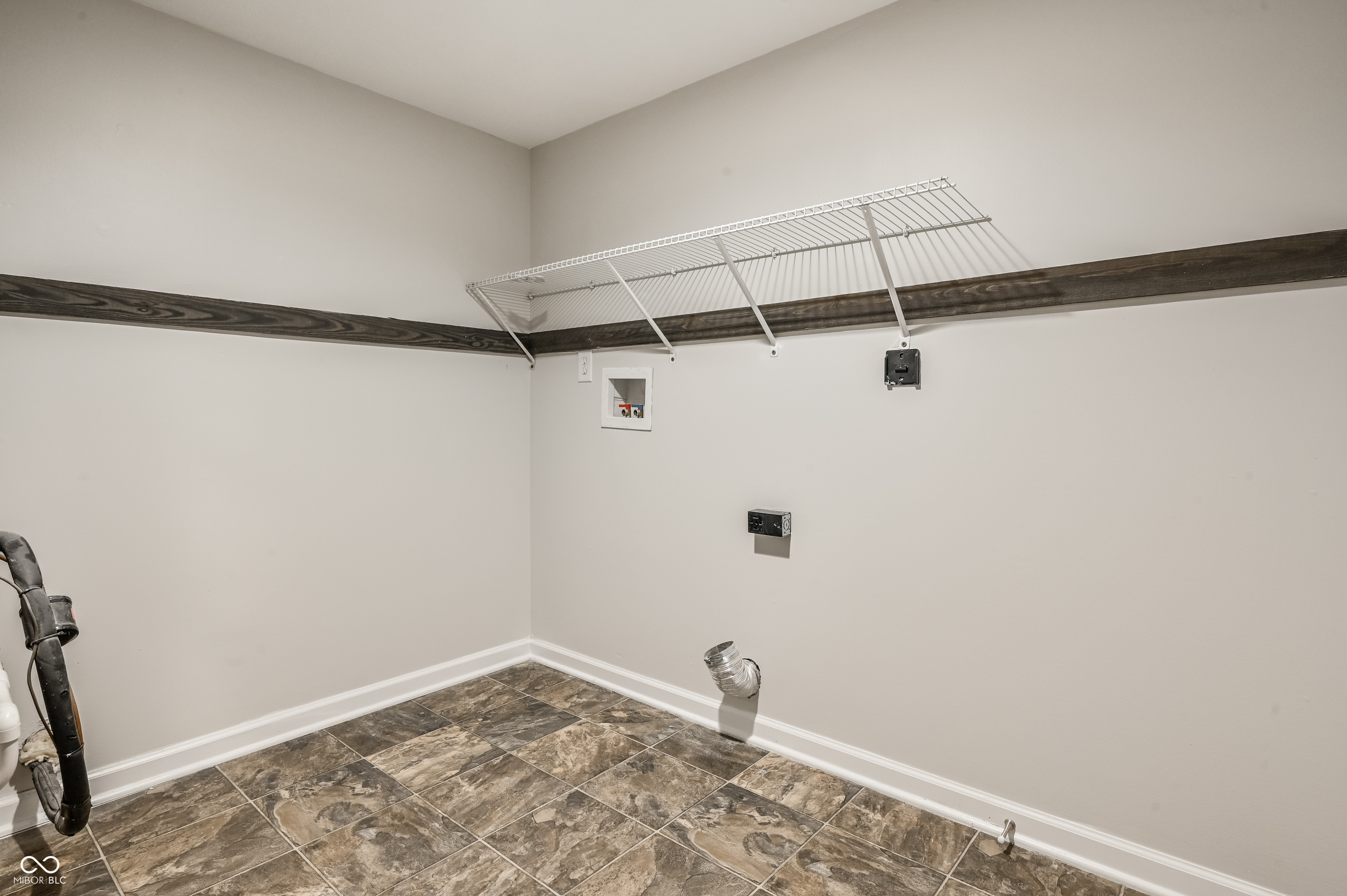 11198 Funny Cide Drive