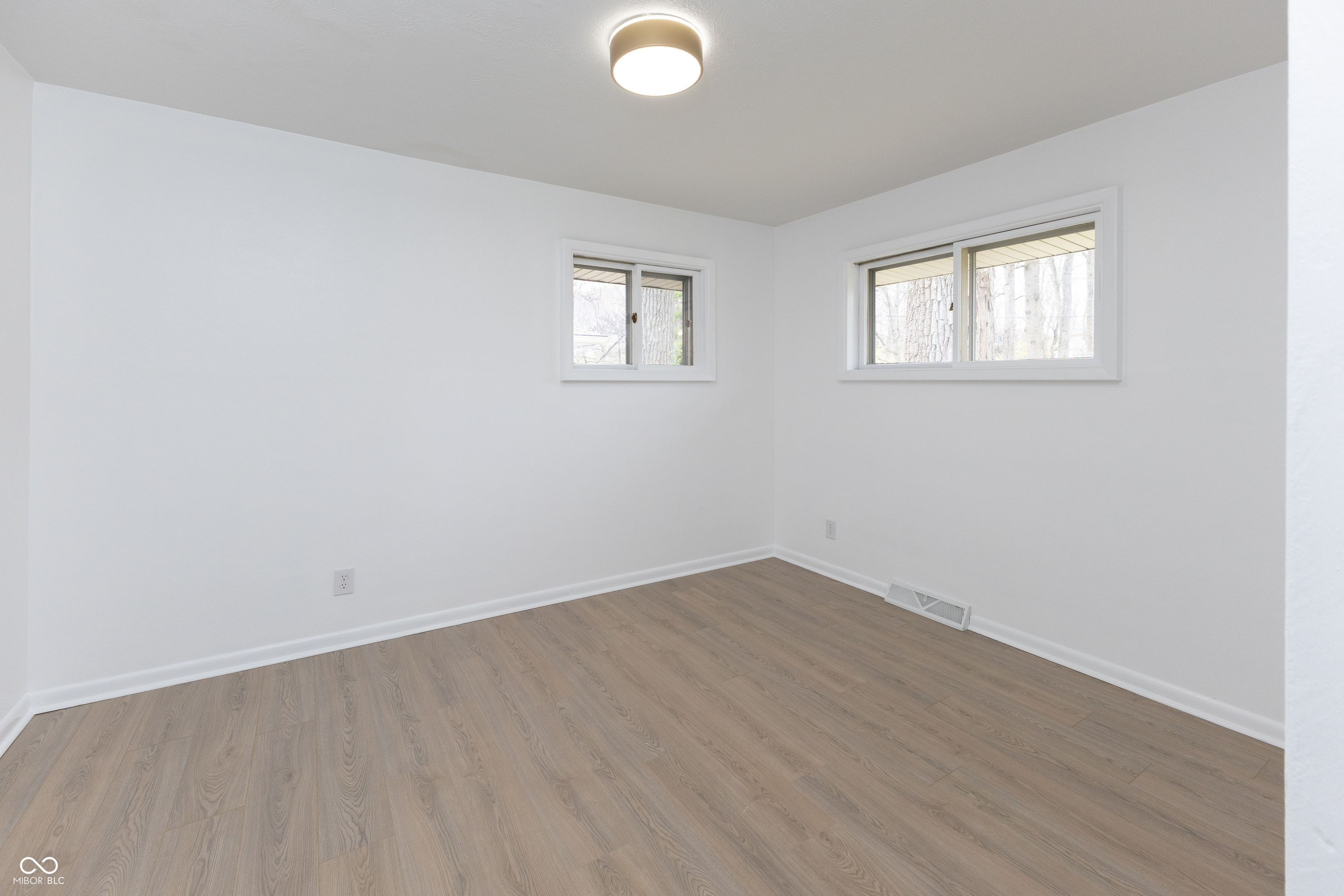 4225 Springwood Trail