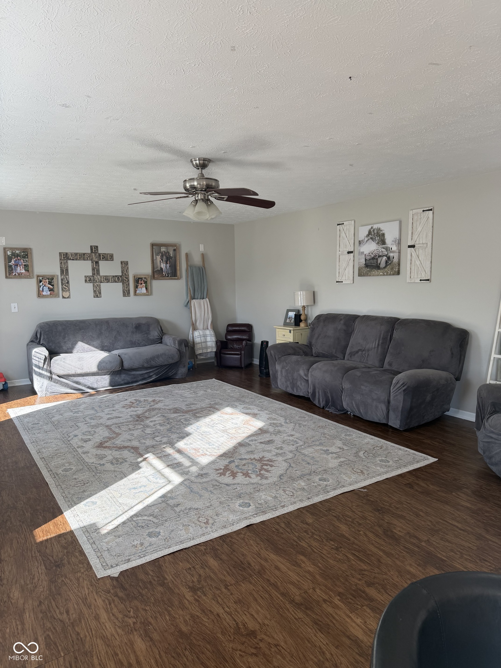 5866 Thompson Park Boulevard