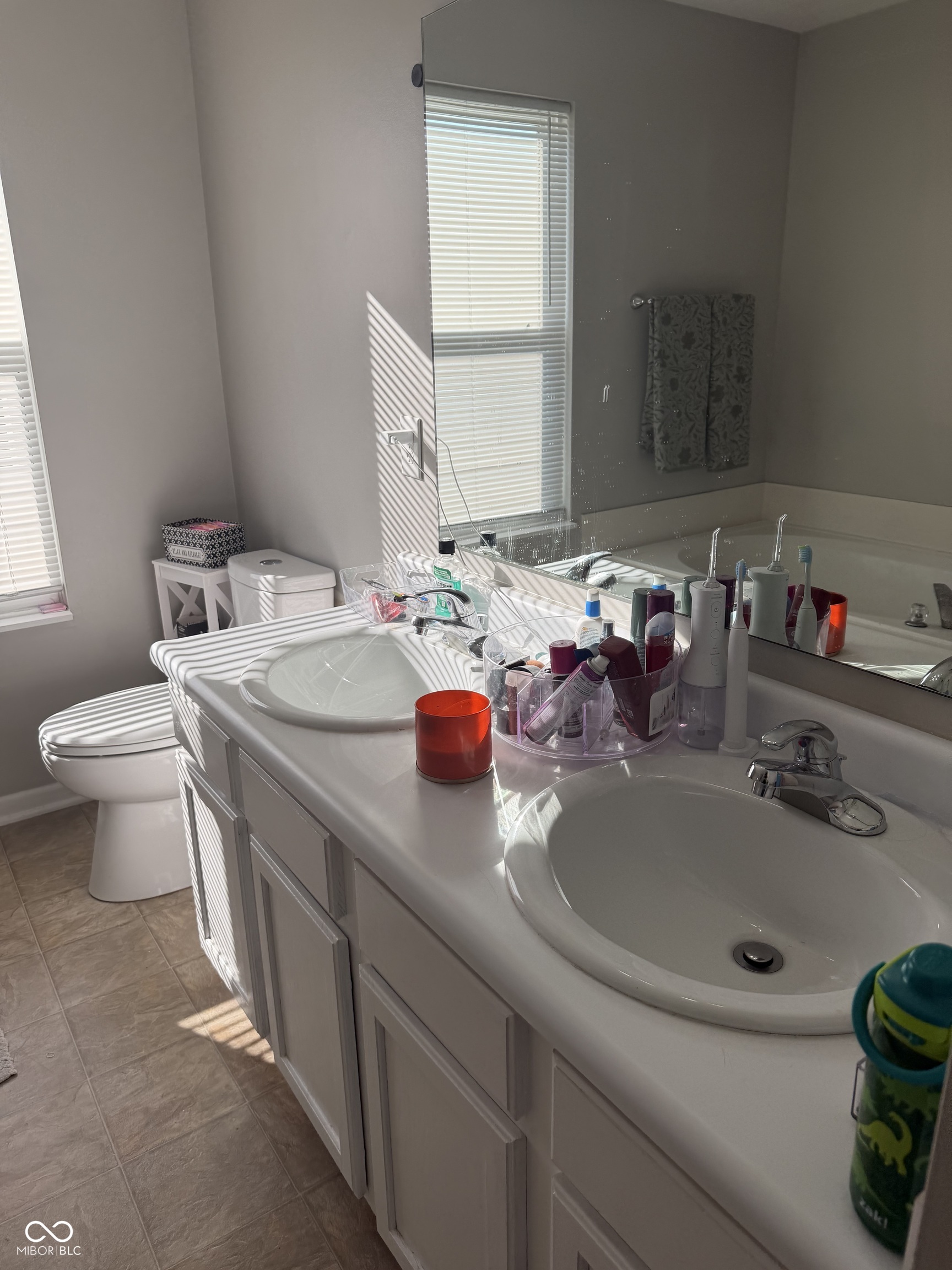 5866 Thompson Park Boulevard