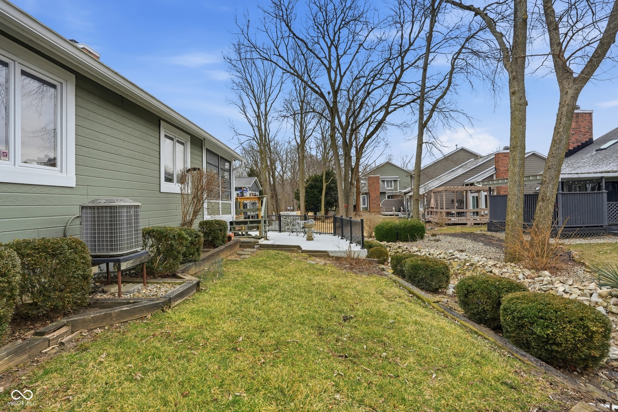 8128 Foxchase Circle