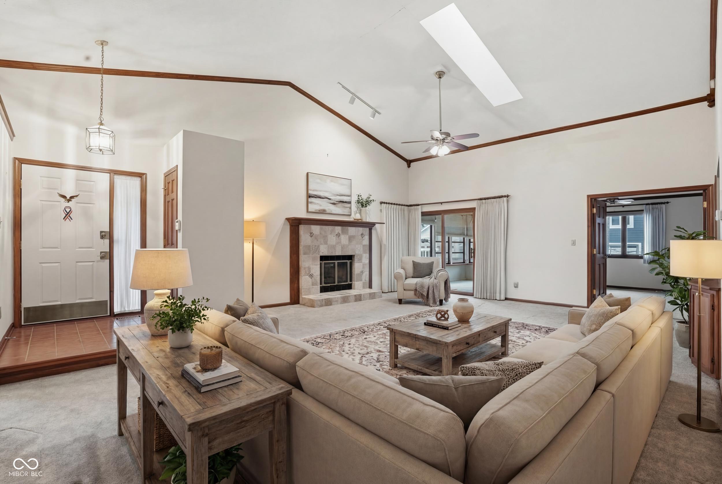 8128 Foxchase Circle