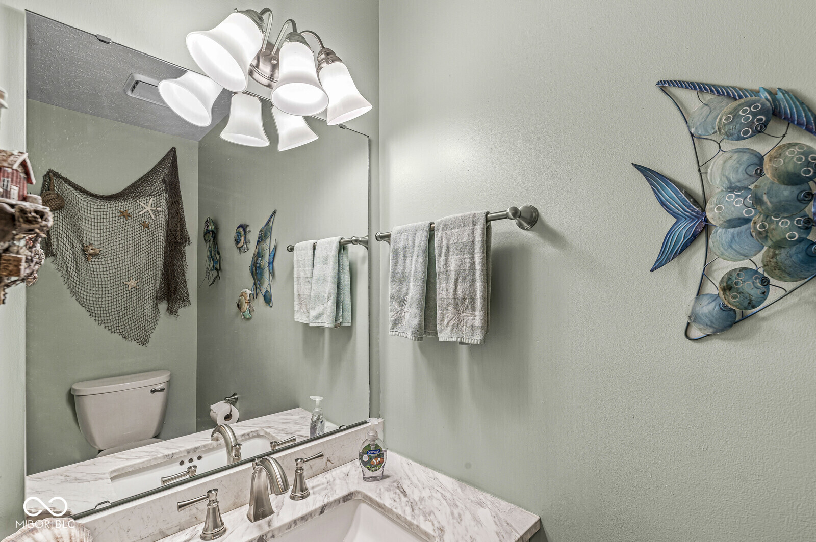 6819 Bluffridge Parkway