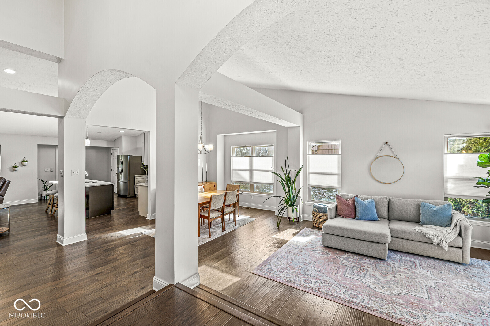 6819 Bluffridge Parkway