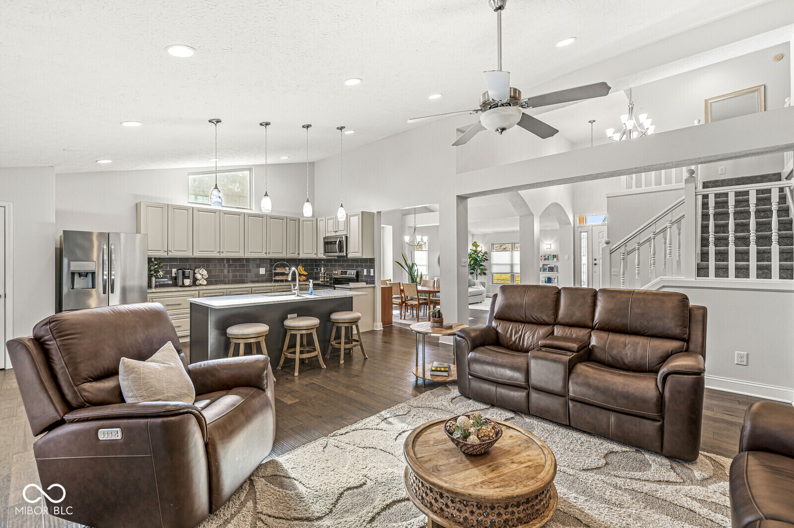 6819 Bluffridge Parkway