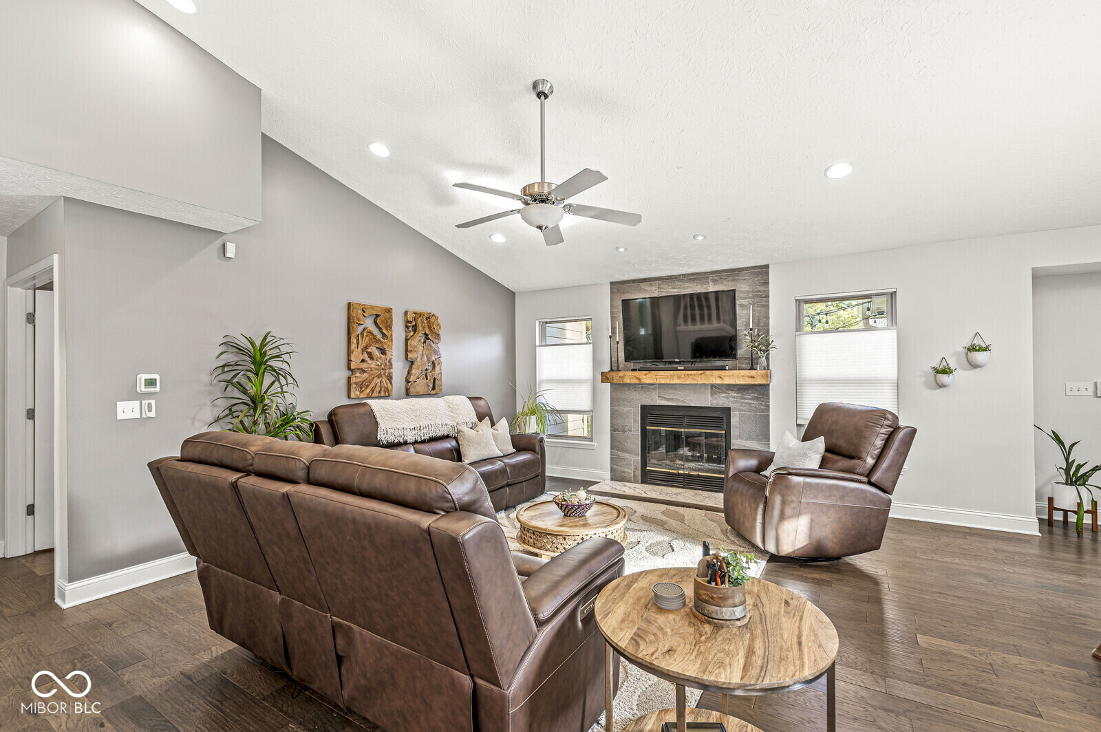 6819 Bluffridge Parkway