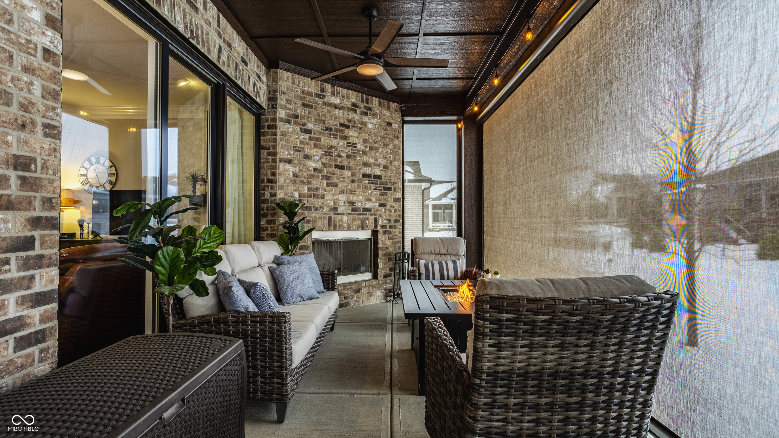 1127 Frenzel Parkway