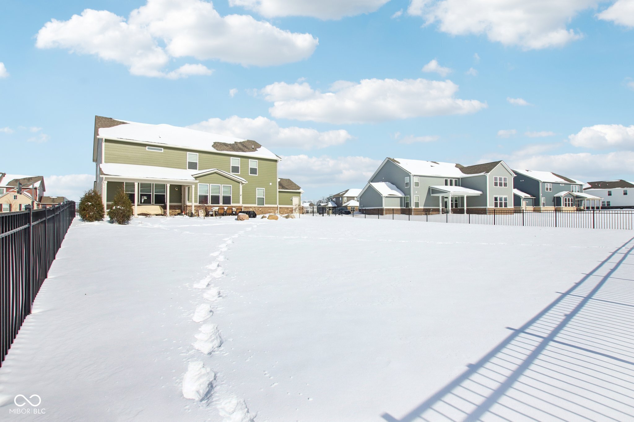 325 Middleton Circle