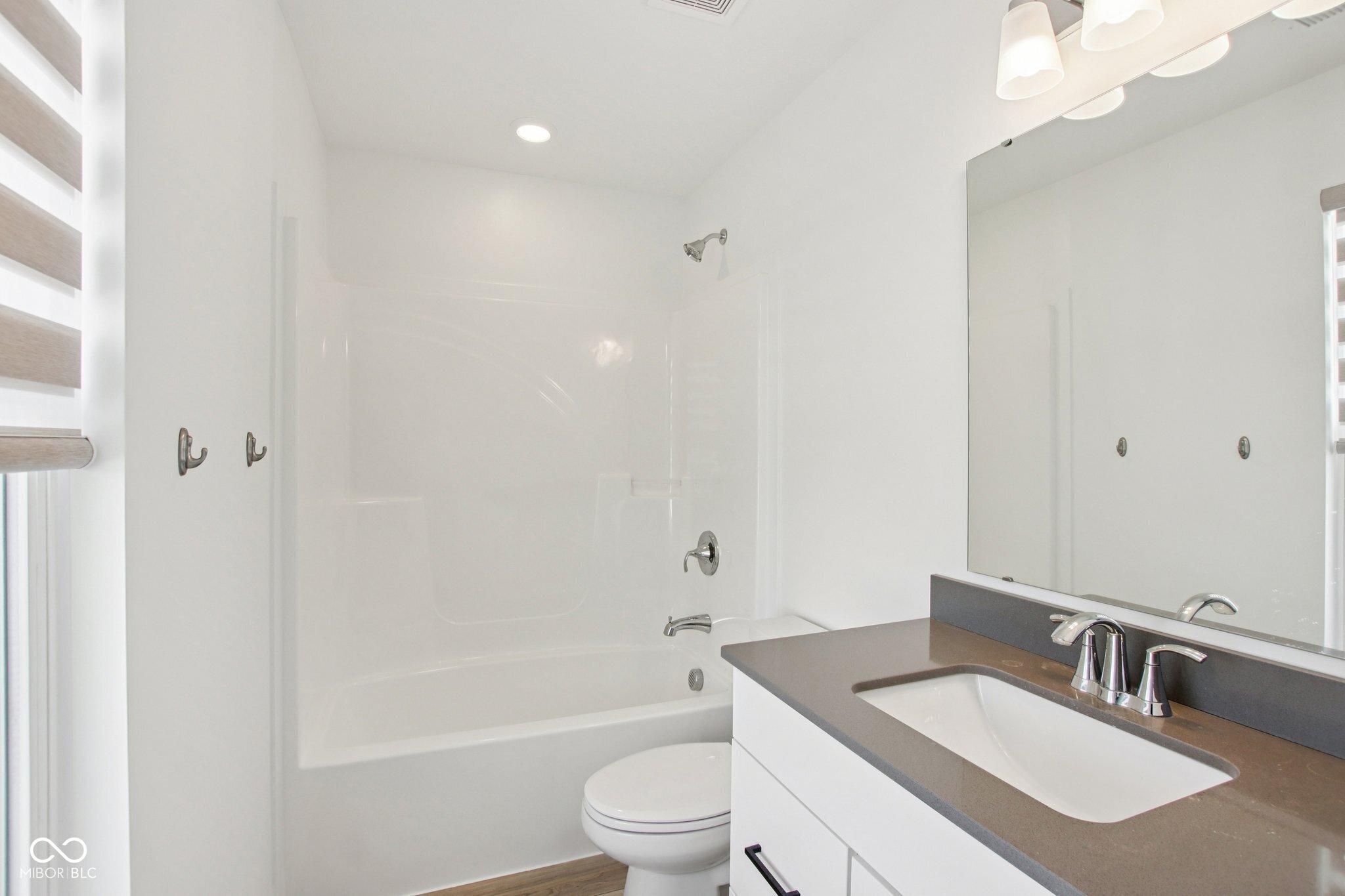 325 Middleton Circle