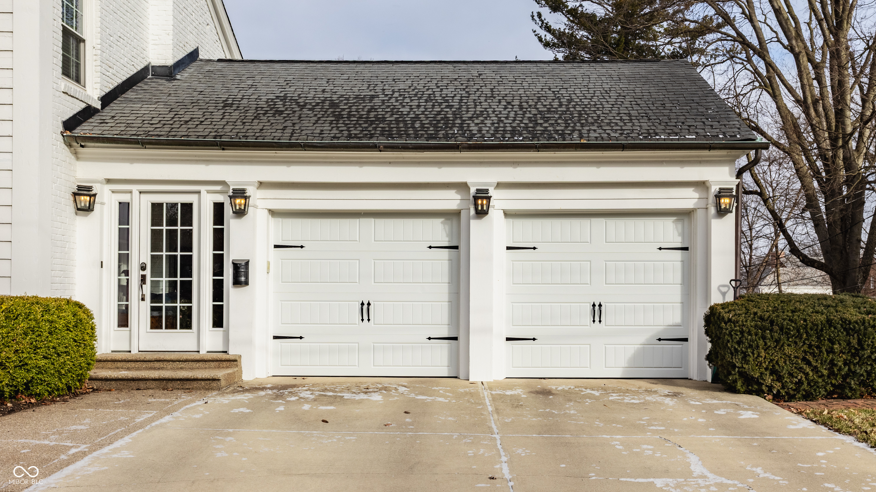 5401 N Illinois Street