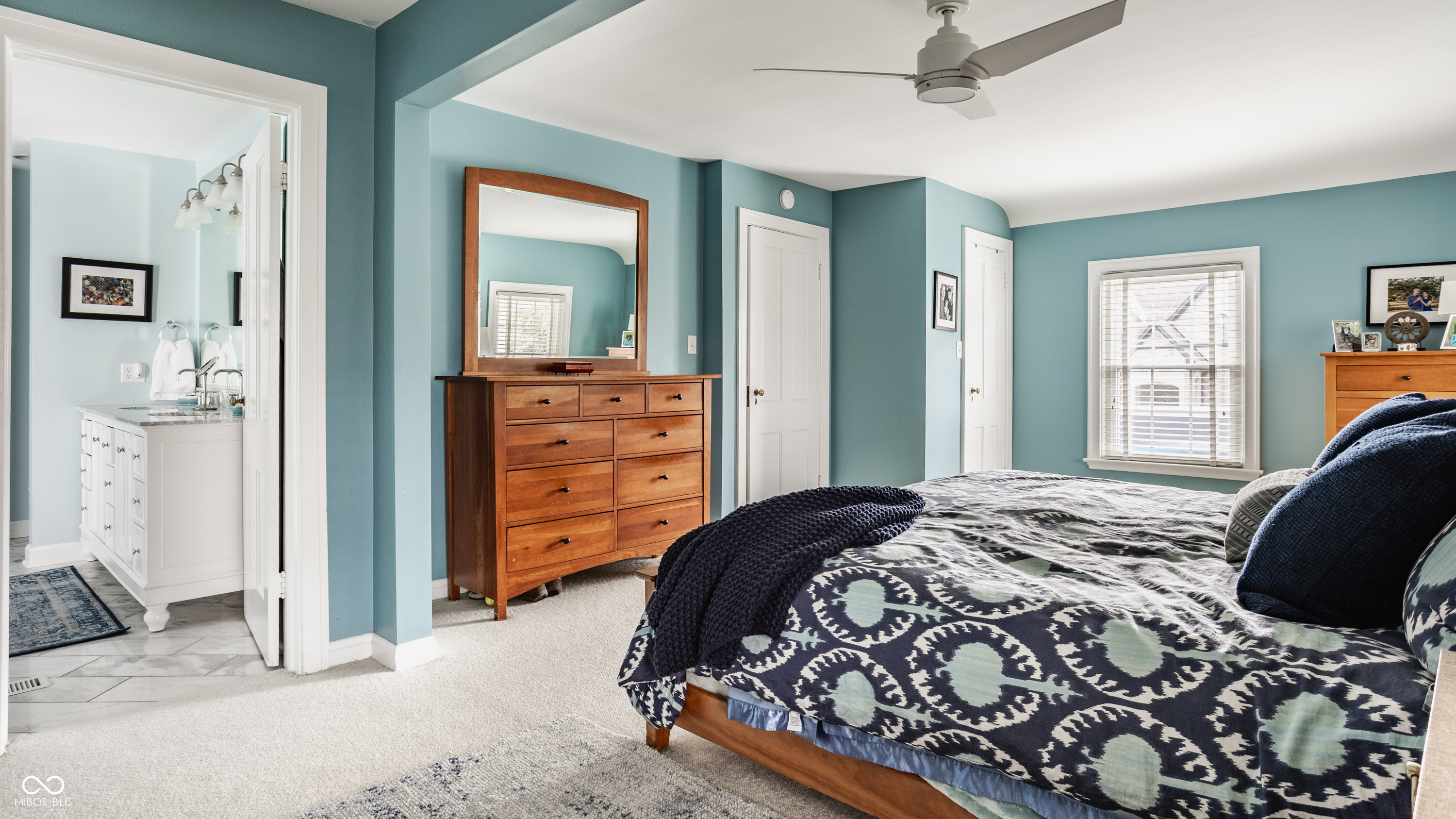 5401 N Illinois Street