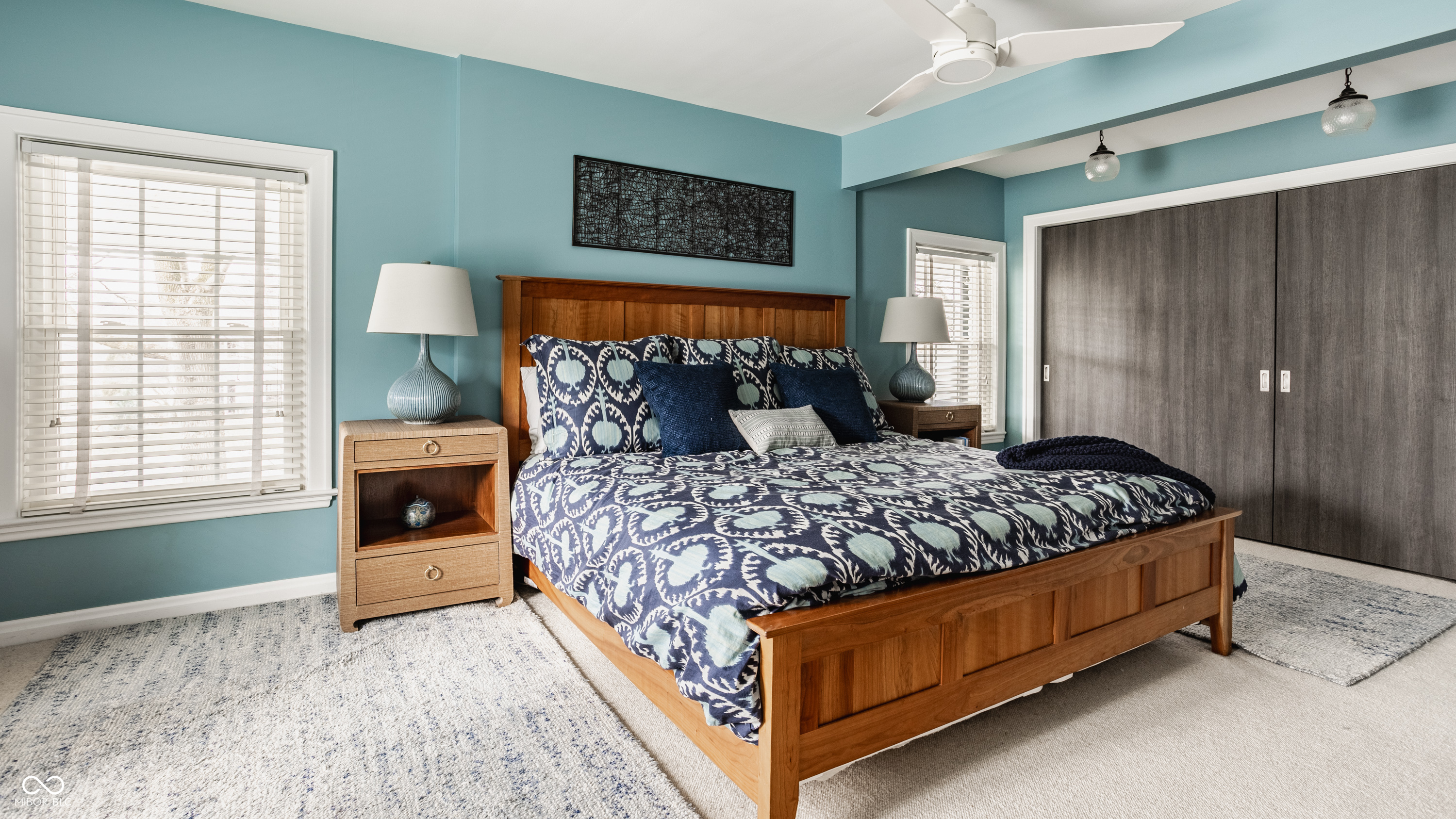 5401 N Illinois Street