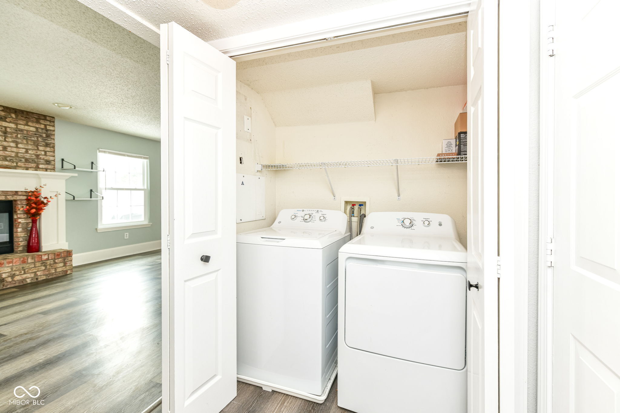 19304 Fox Chase Drive