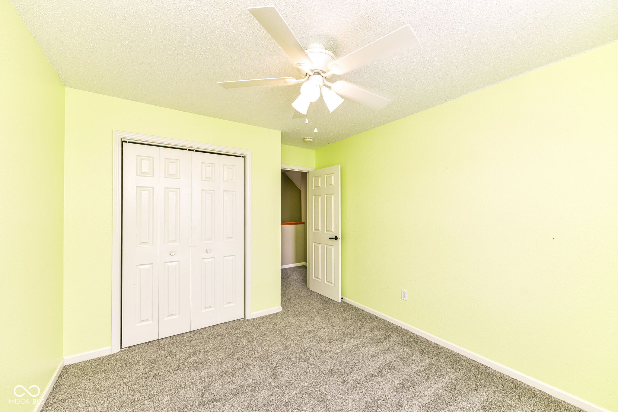 19304 Fox Chase Drive