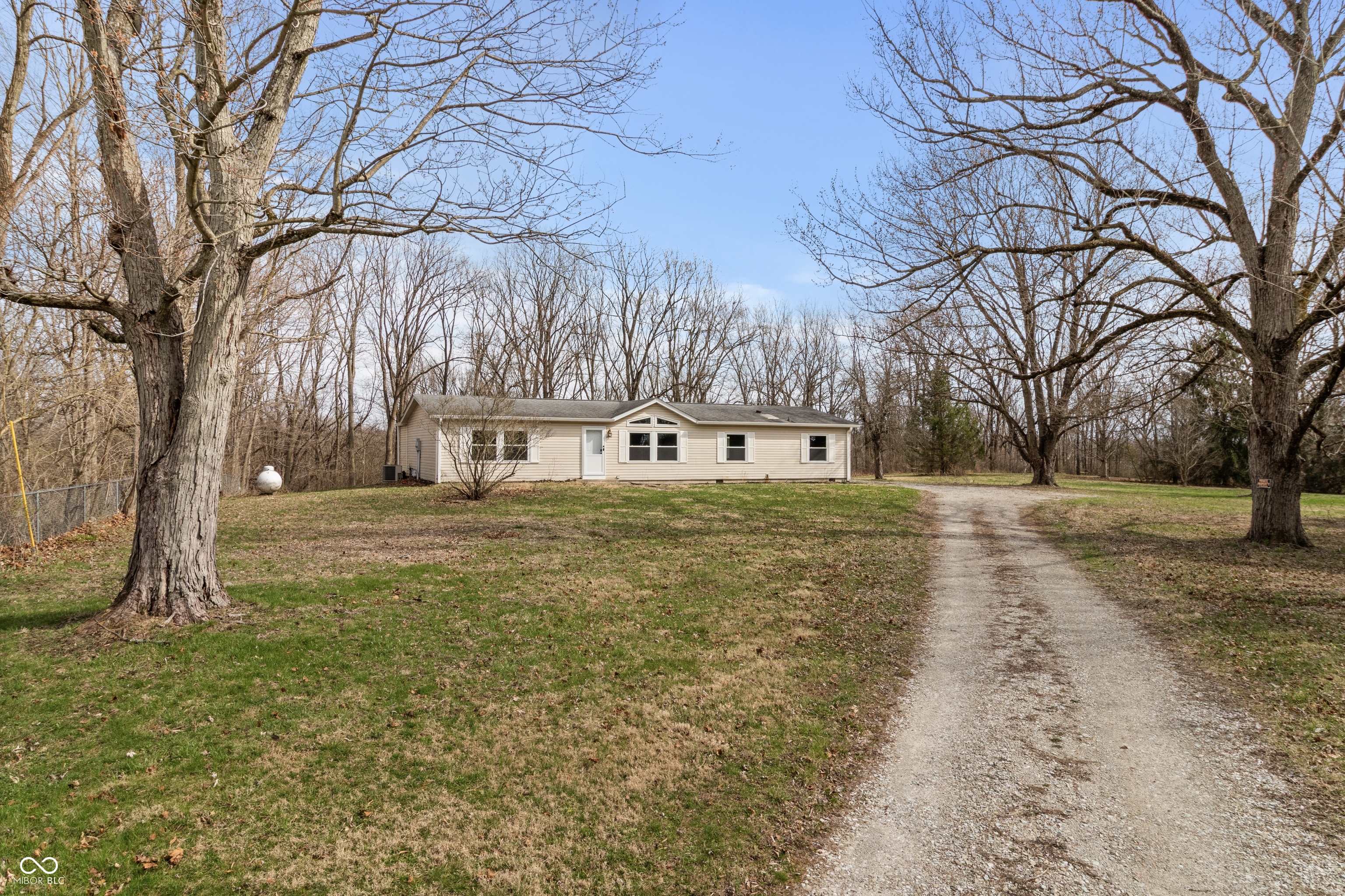 5835 Broyles Road