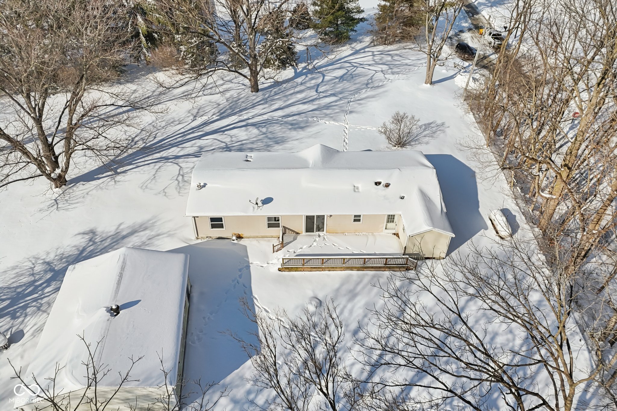 5835 Broyles Road