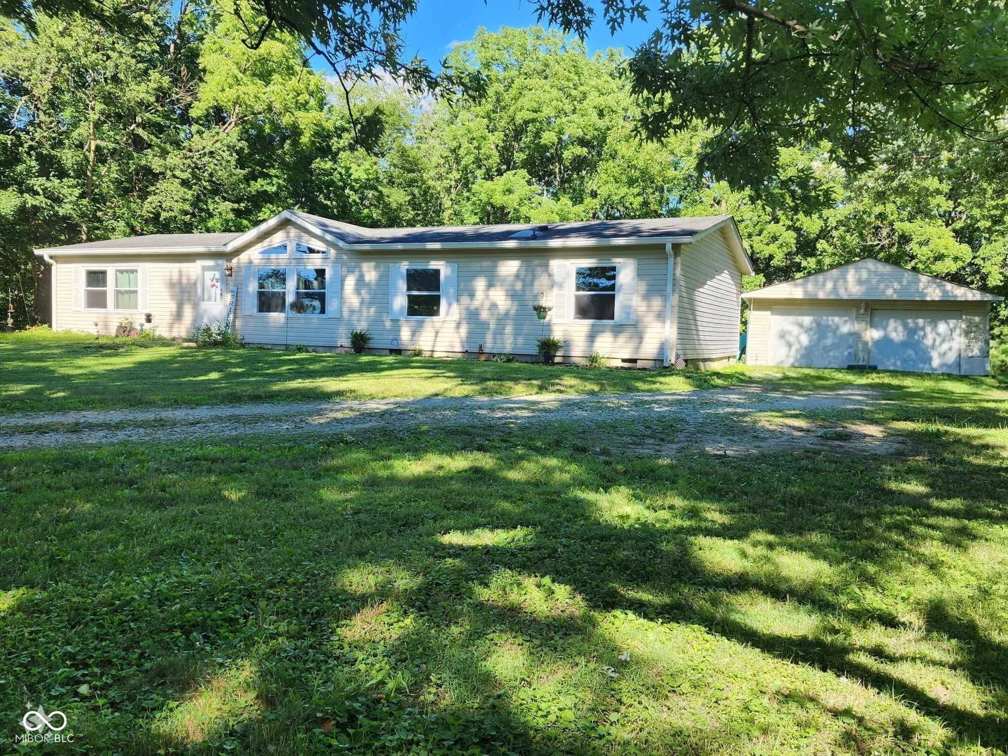 5835 Broyles Road