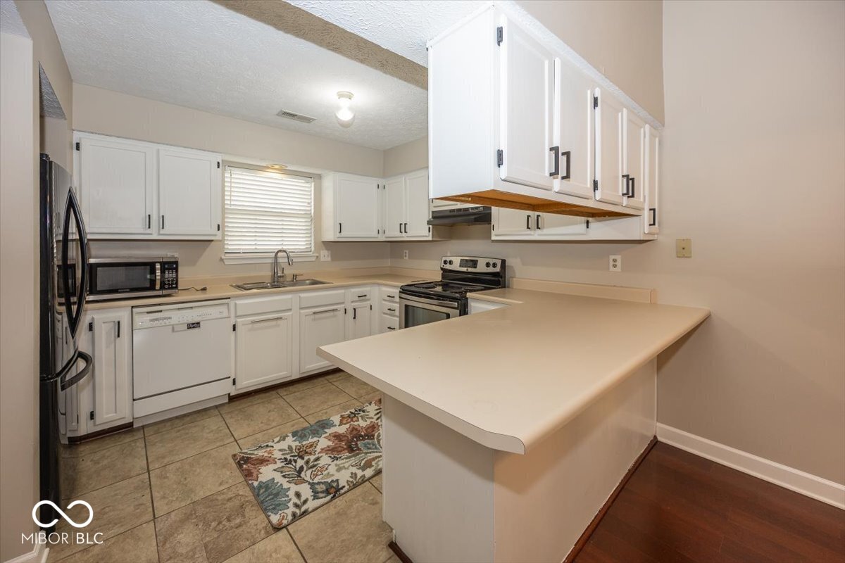 14741 Village Park East Drive