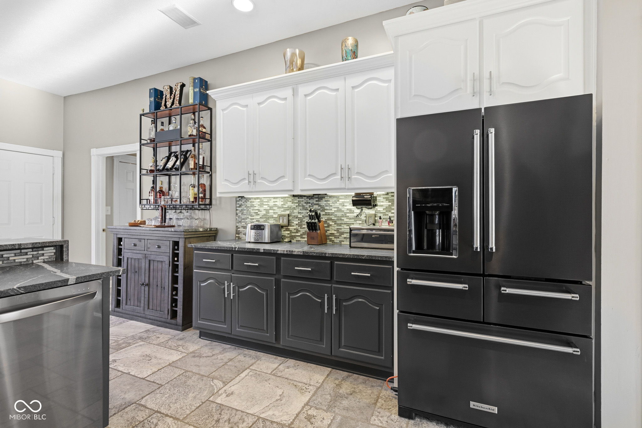 8826 Worthington Circle