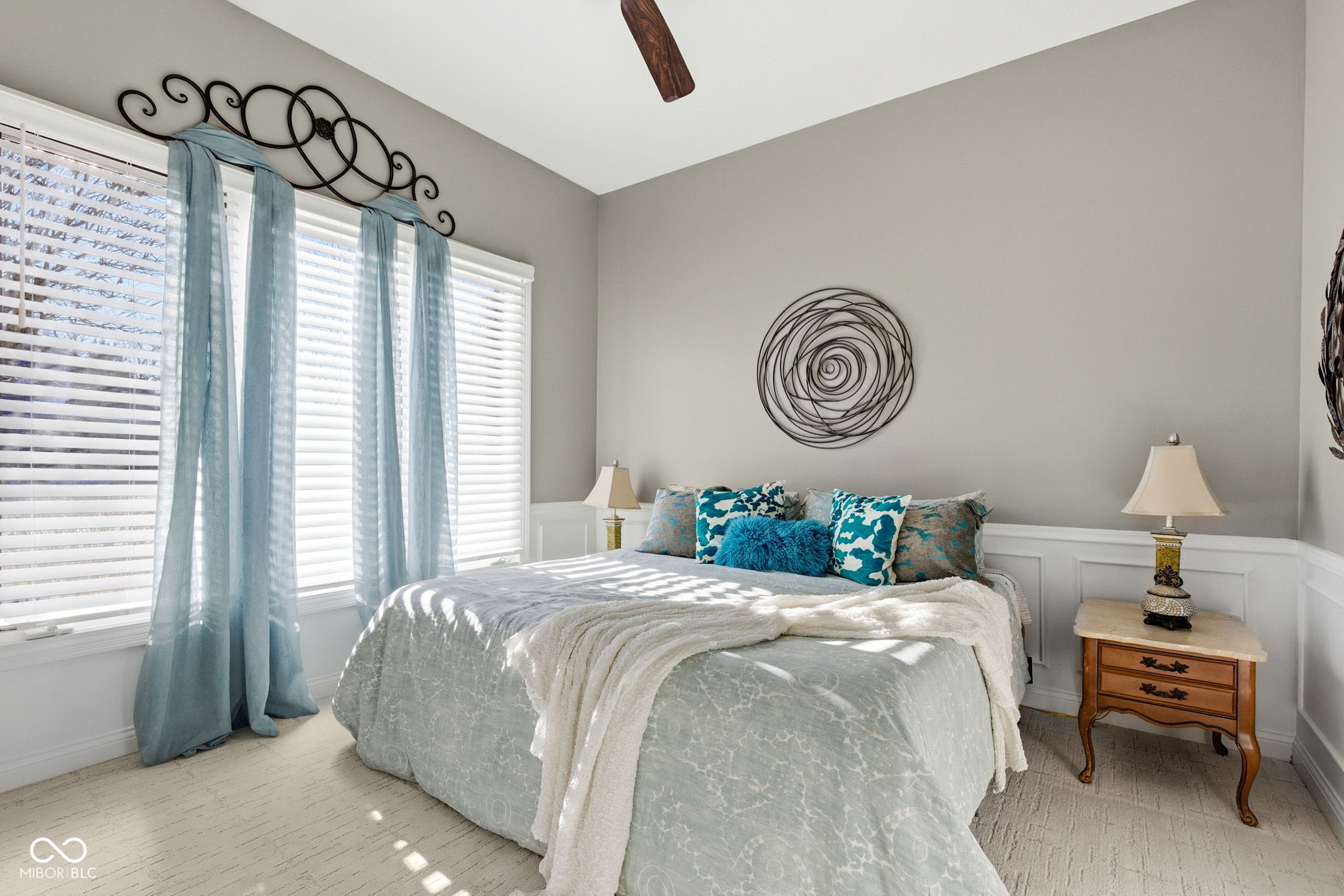 8826 Worthington Circle