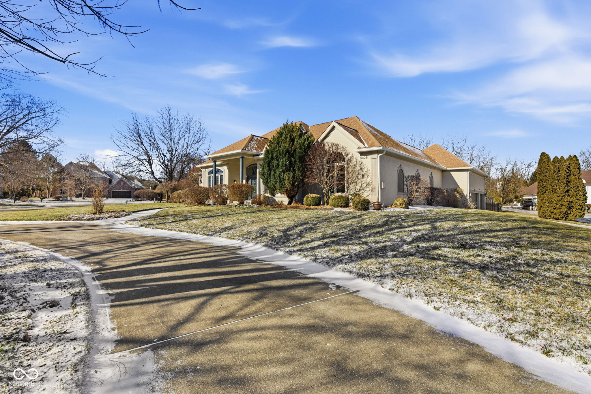 8826 Worthington Circle