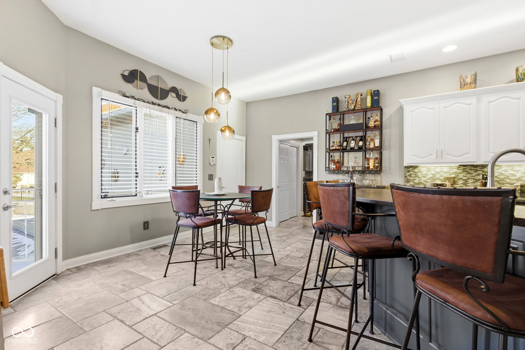 8826 Worthington Circle