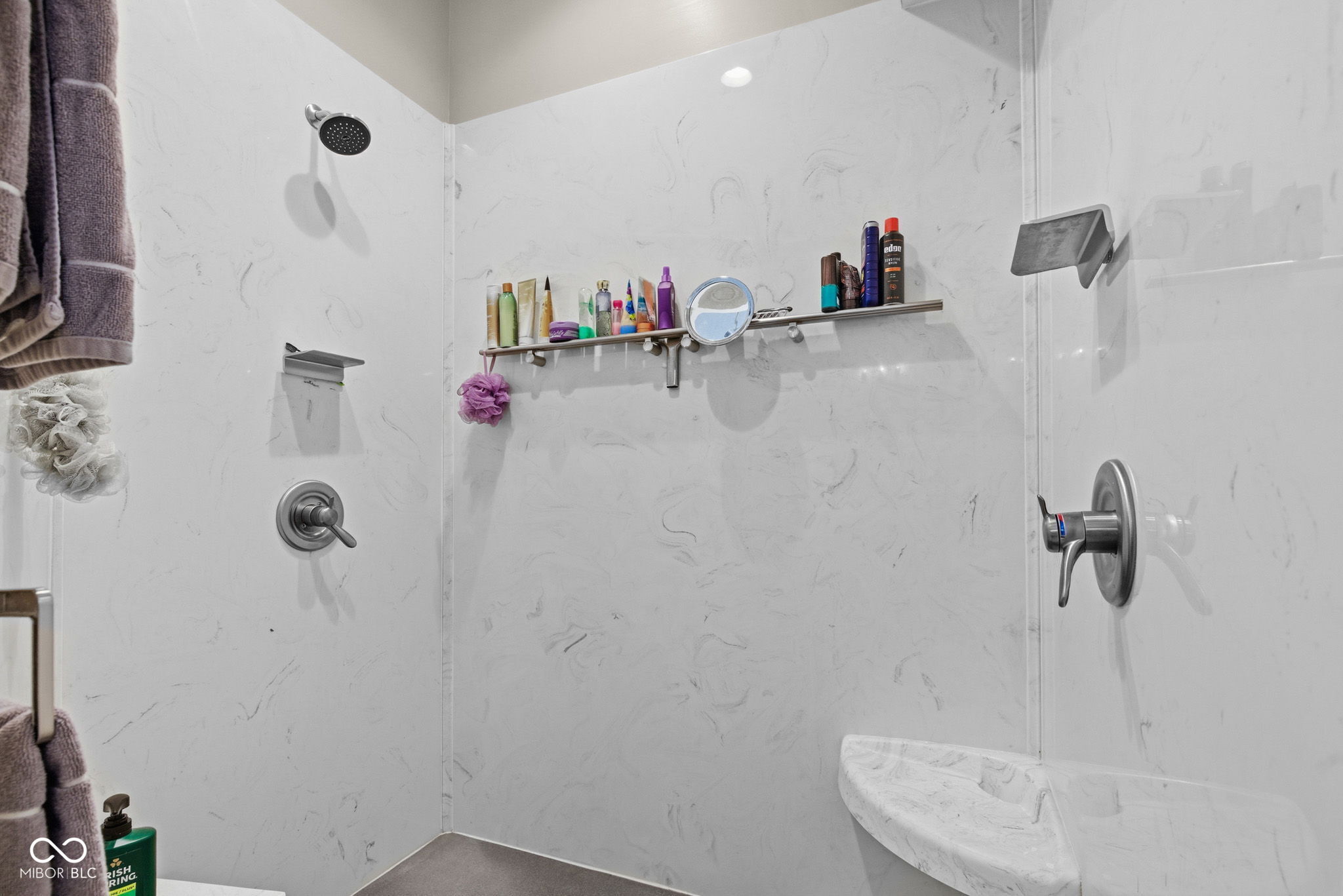 8826 Worthington Circle