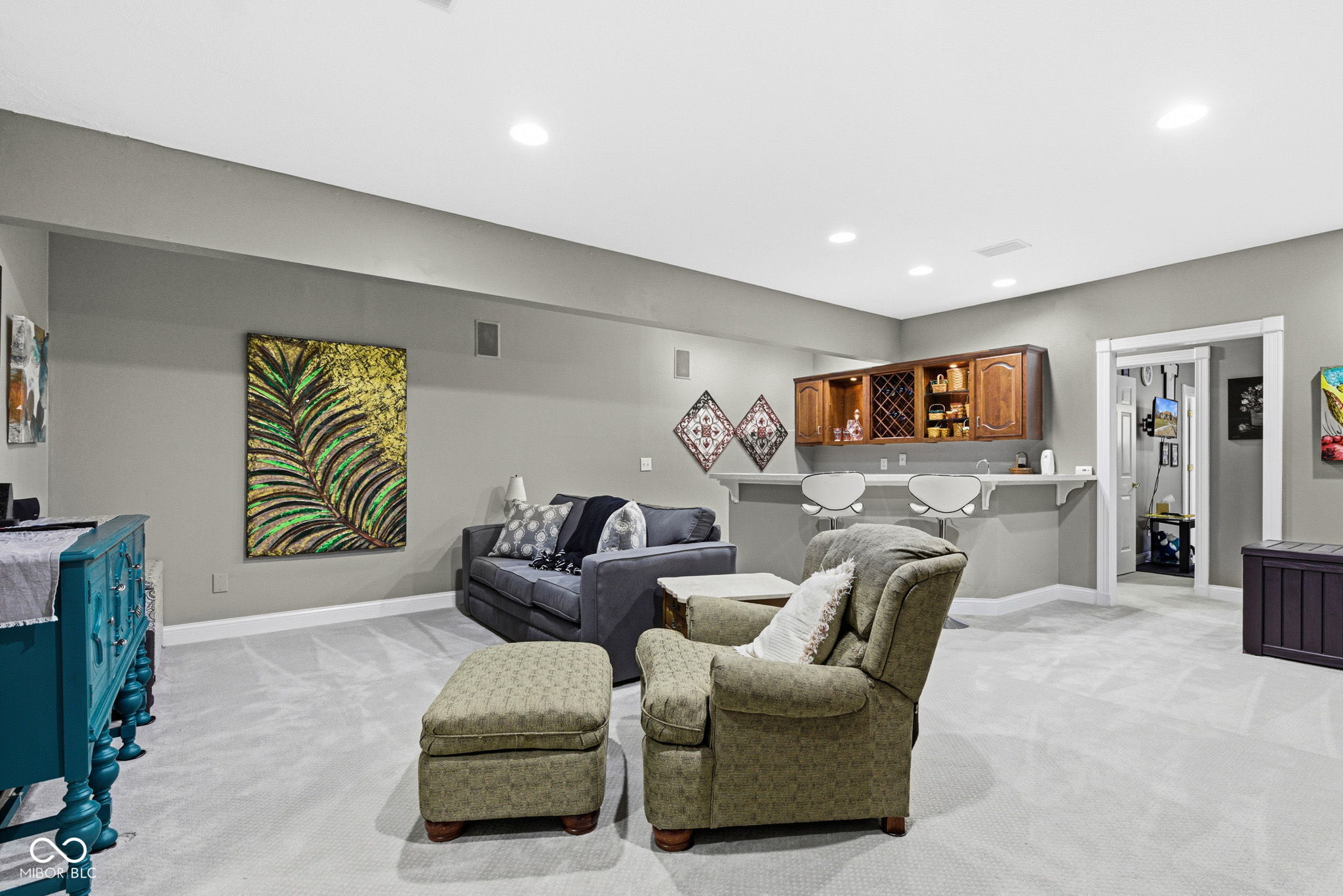 8826 Worthington Circle