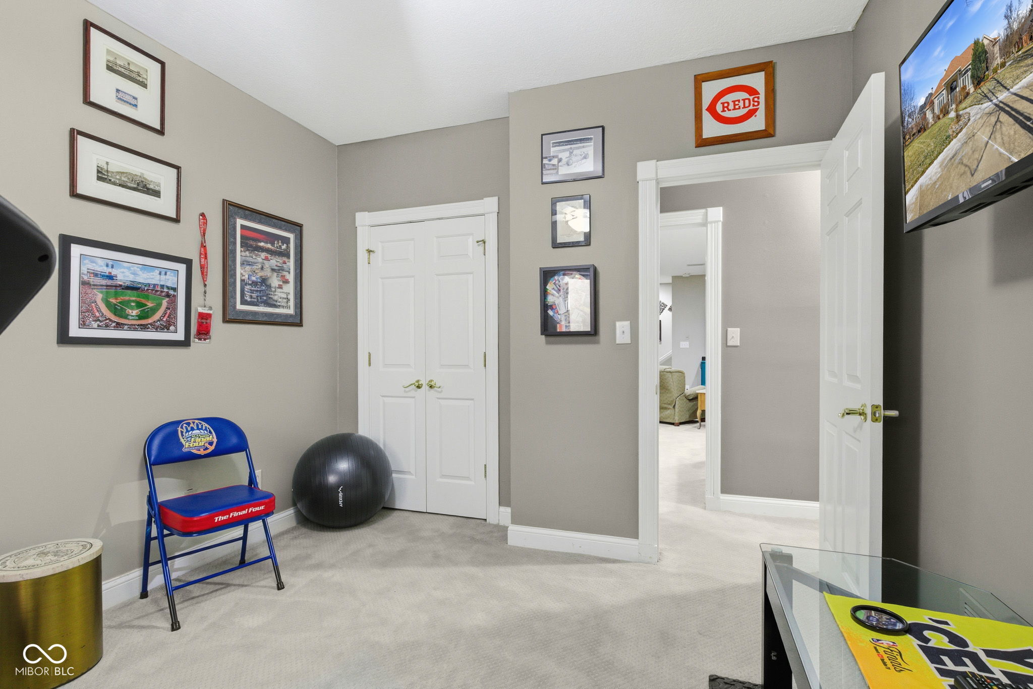 8826 Worthington Circle