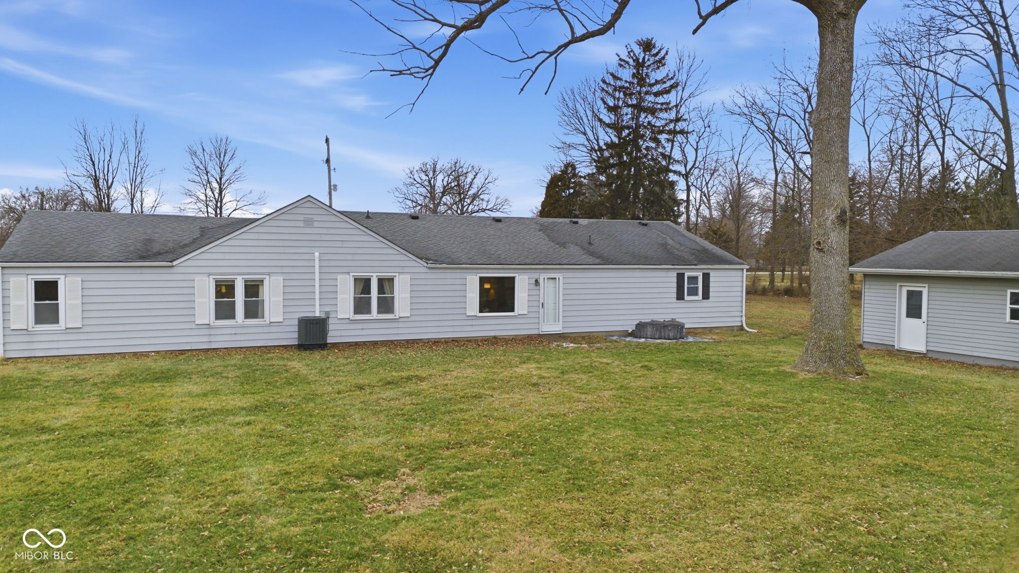 2565 S Indianapolis Road