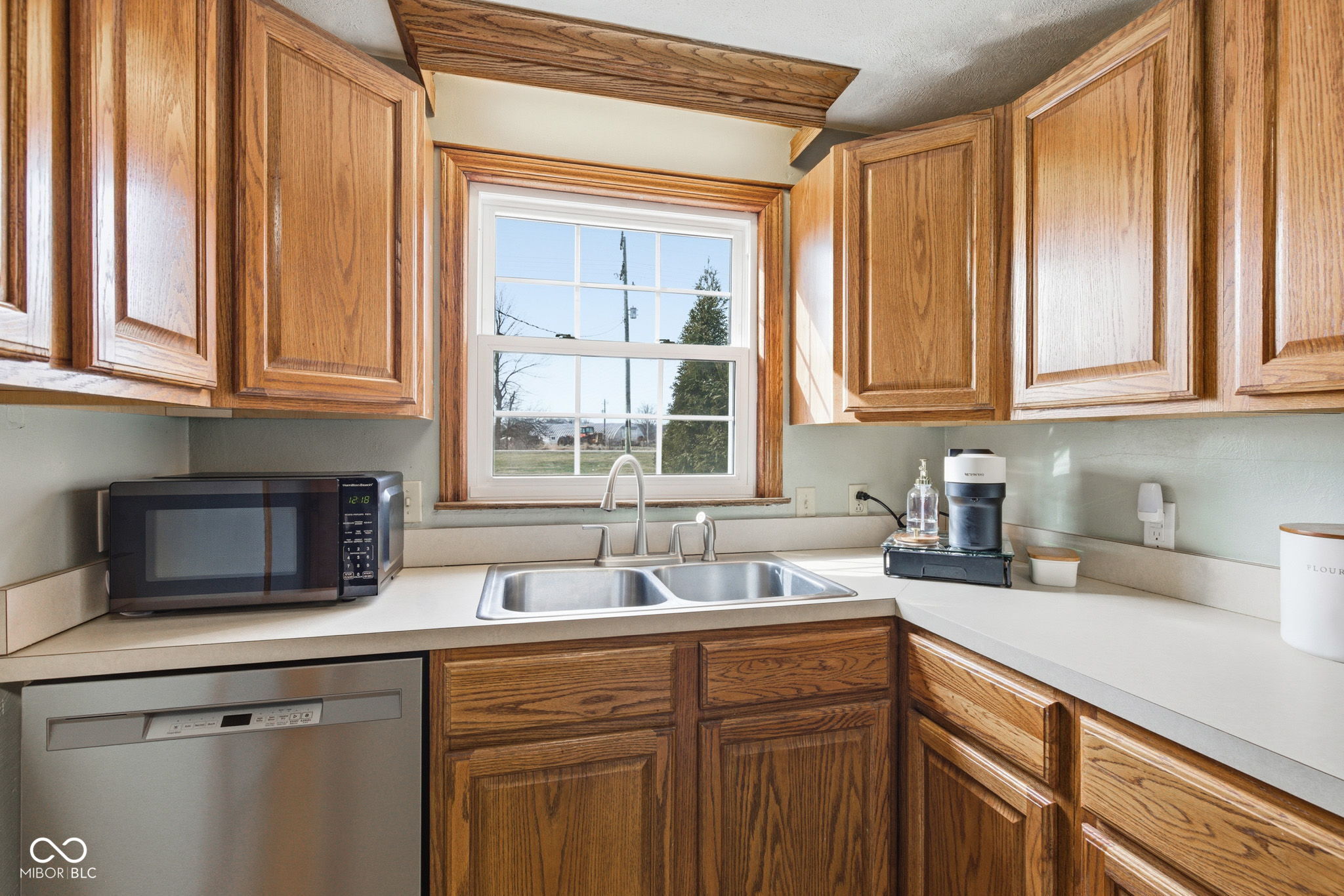 2565 S Indianapolis Road