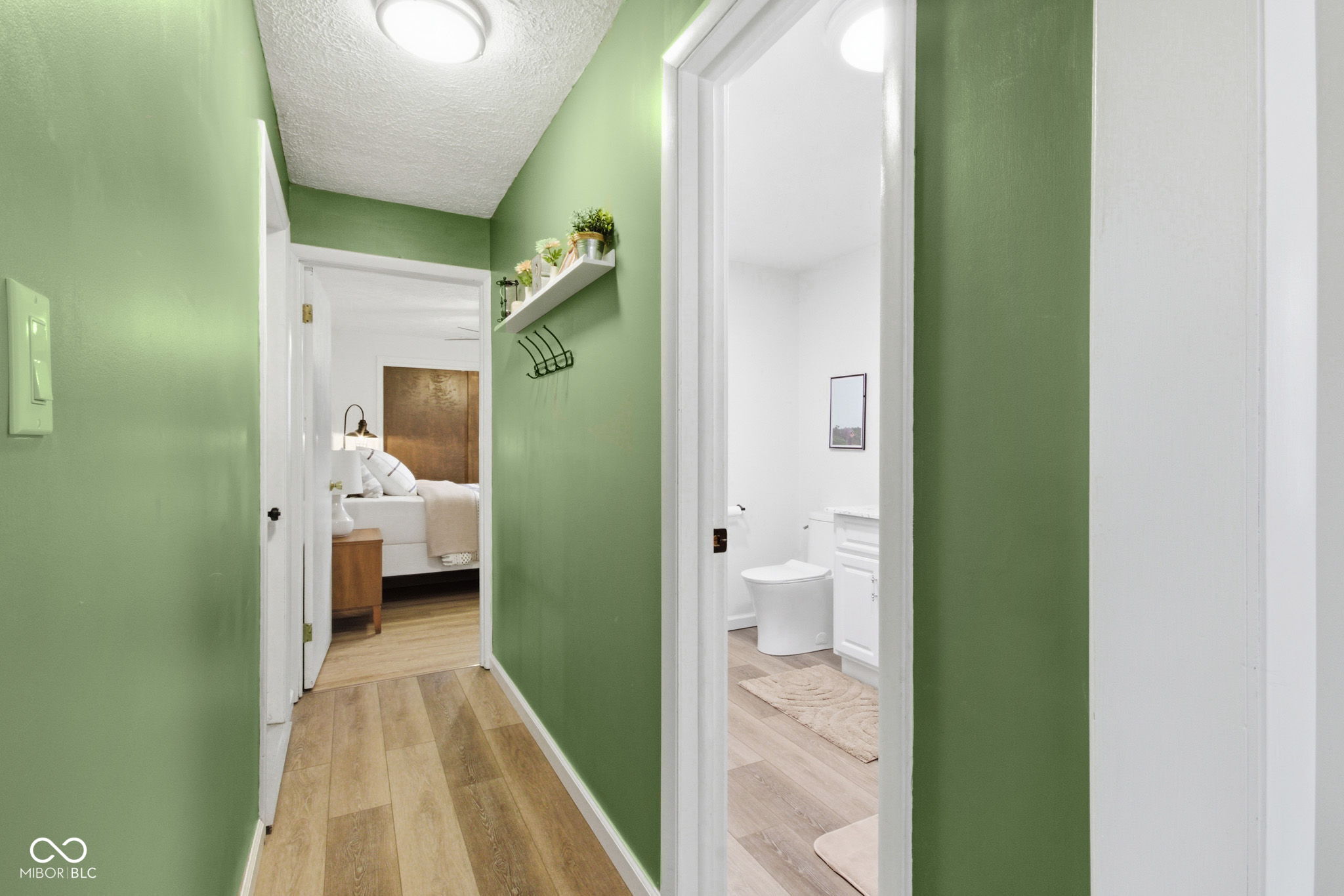 2565 S Indianapolis Road