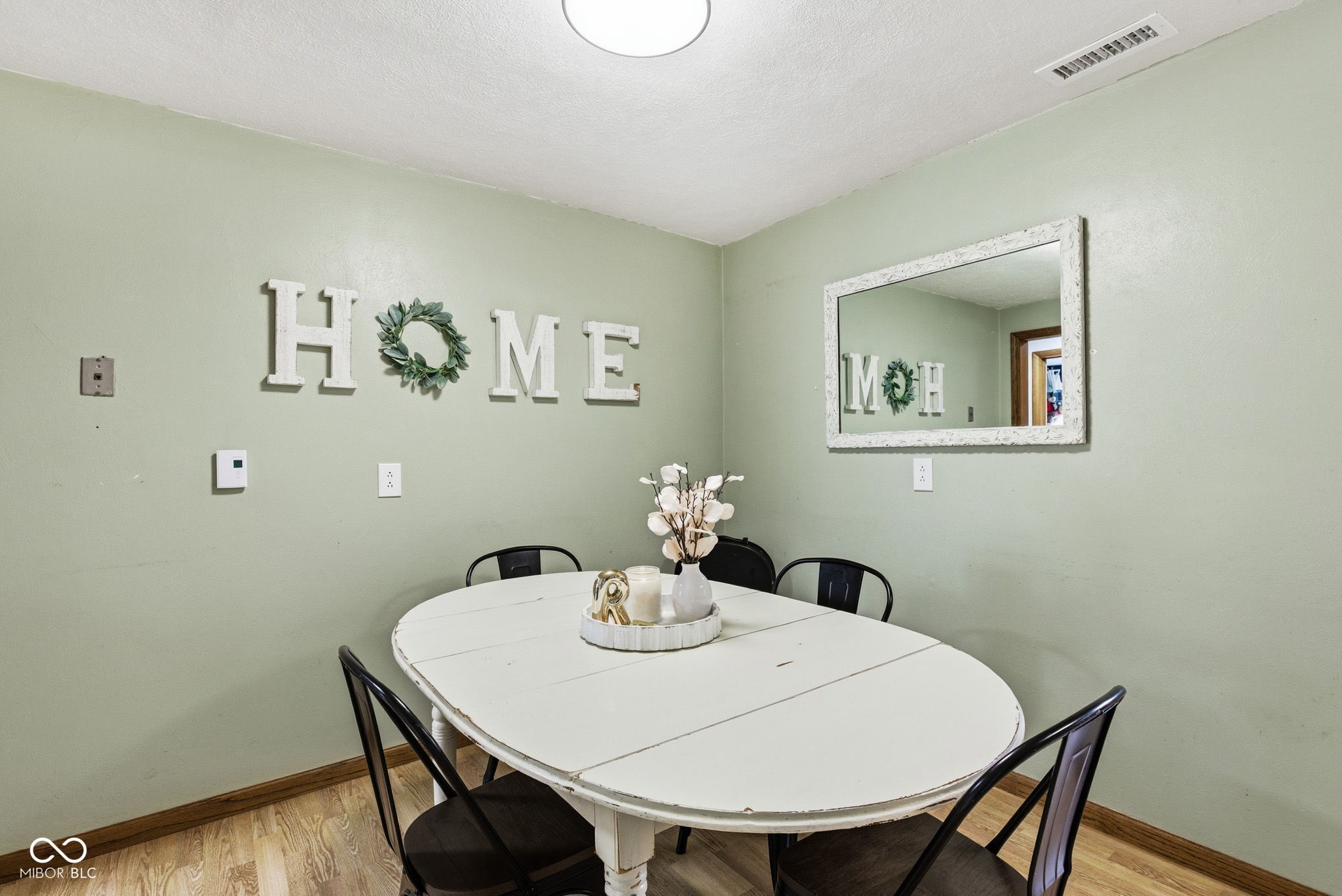 2565 S Indianapolis Road