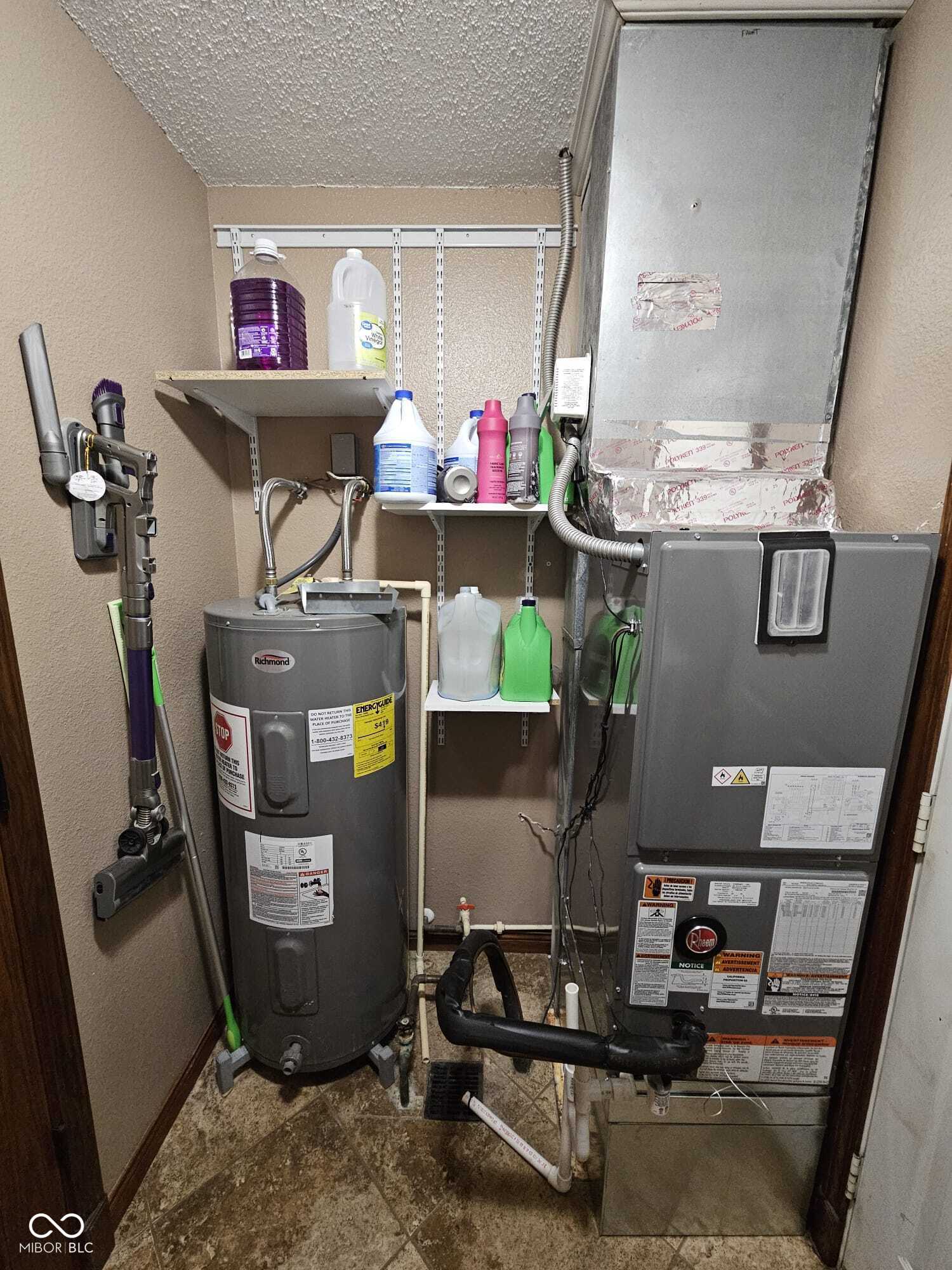 5406 Cradle River Court