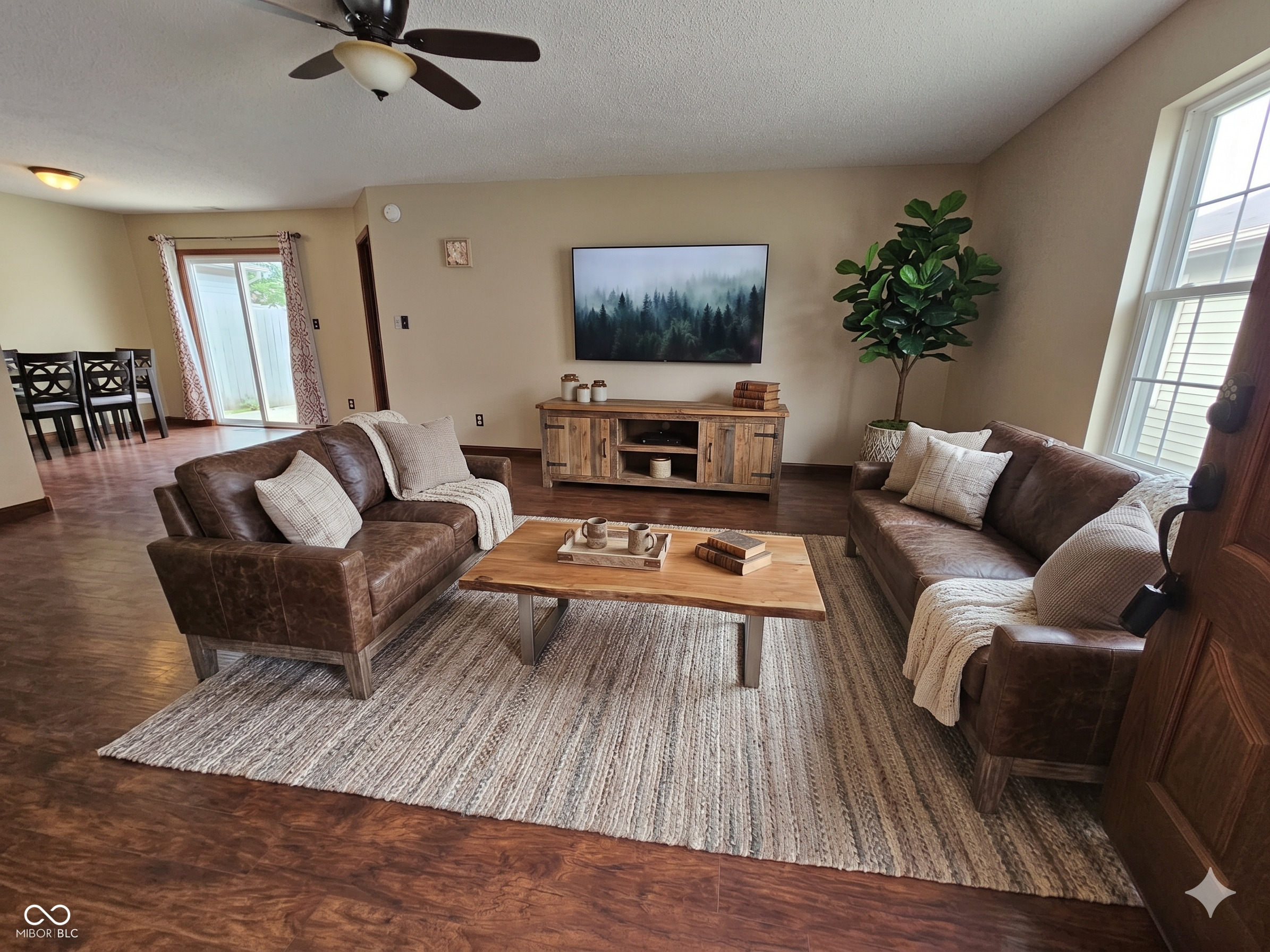 5406 Cradle River Court