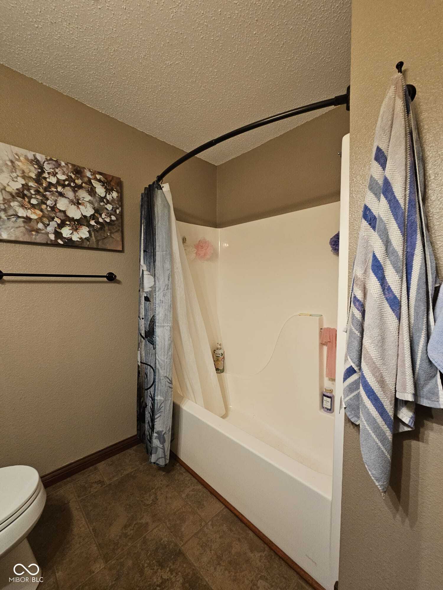 5406 Cradle River Court