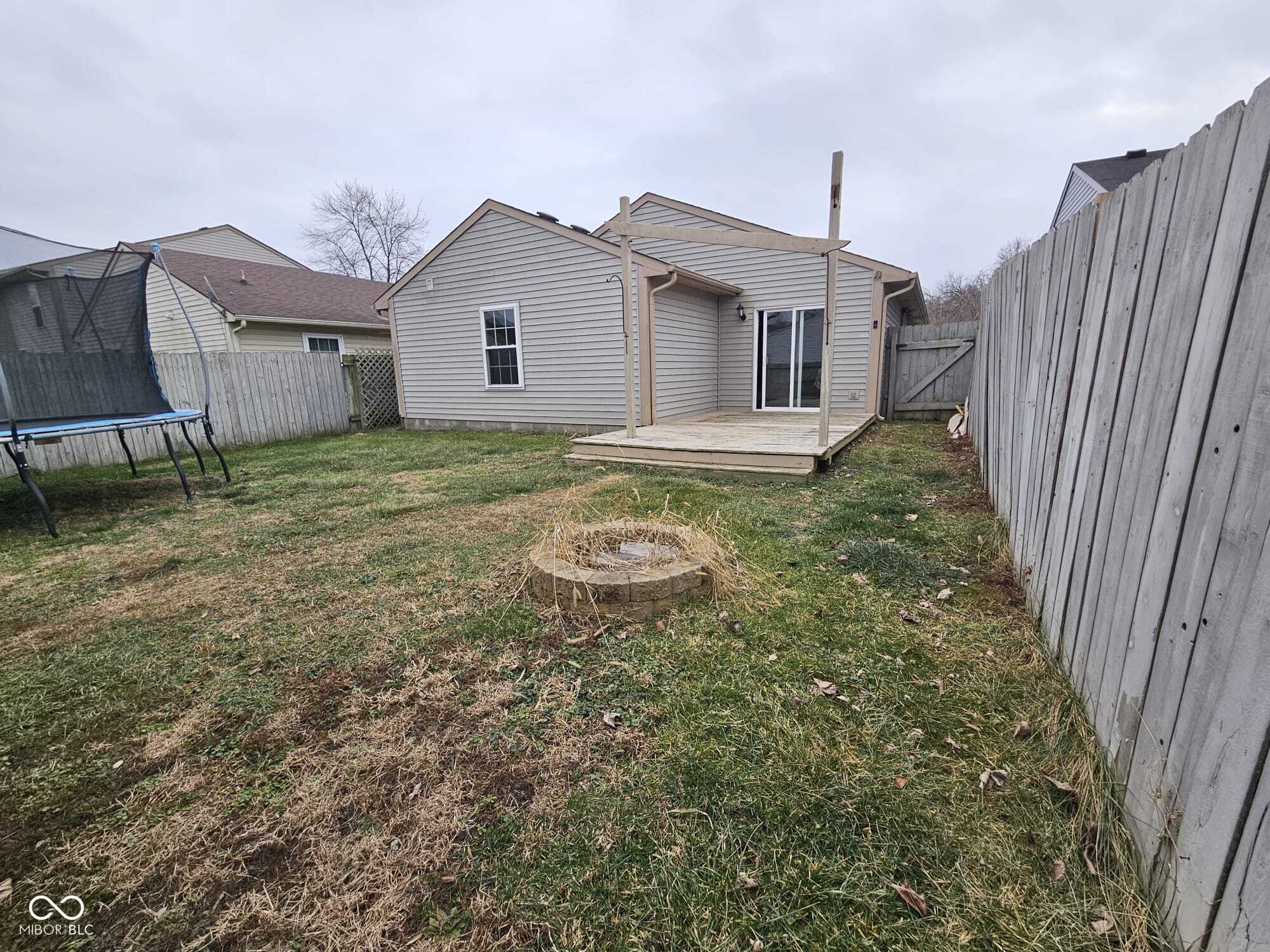 5406 Cradle River Court