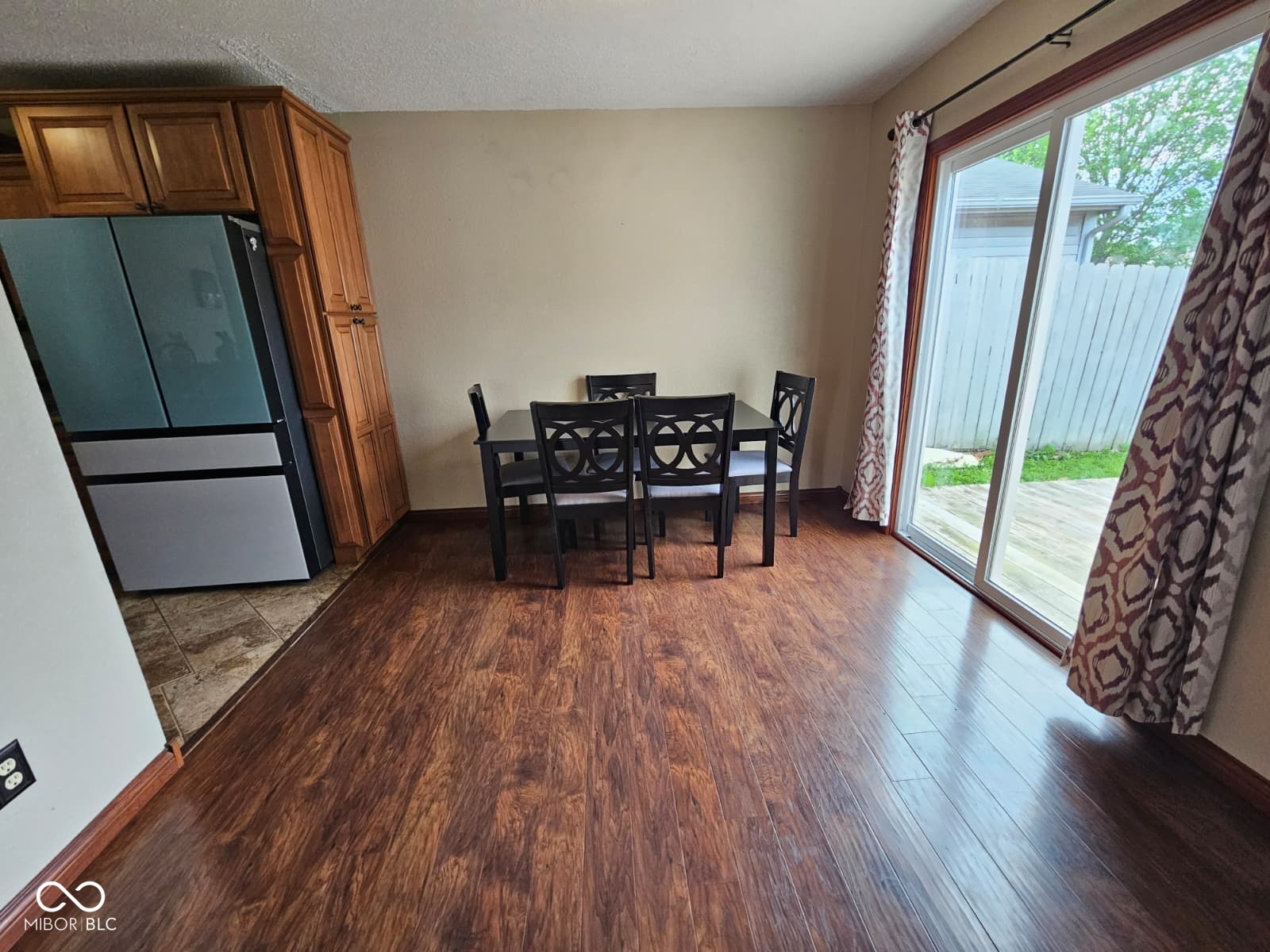 5406 Cradle River Court
