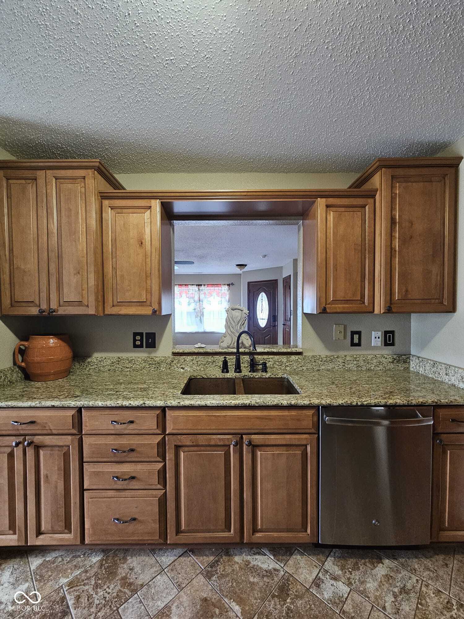 5406 Cradle River Court