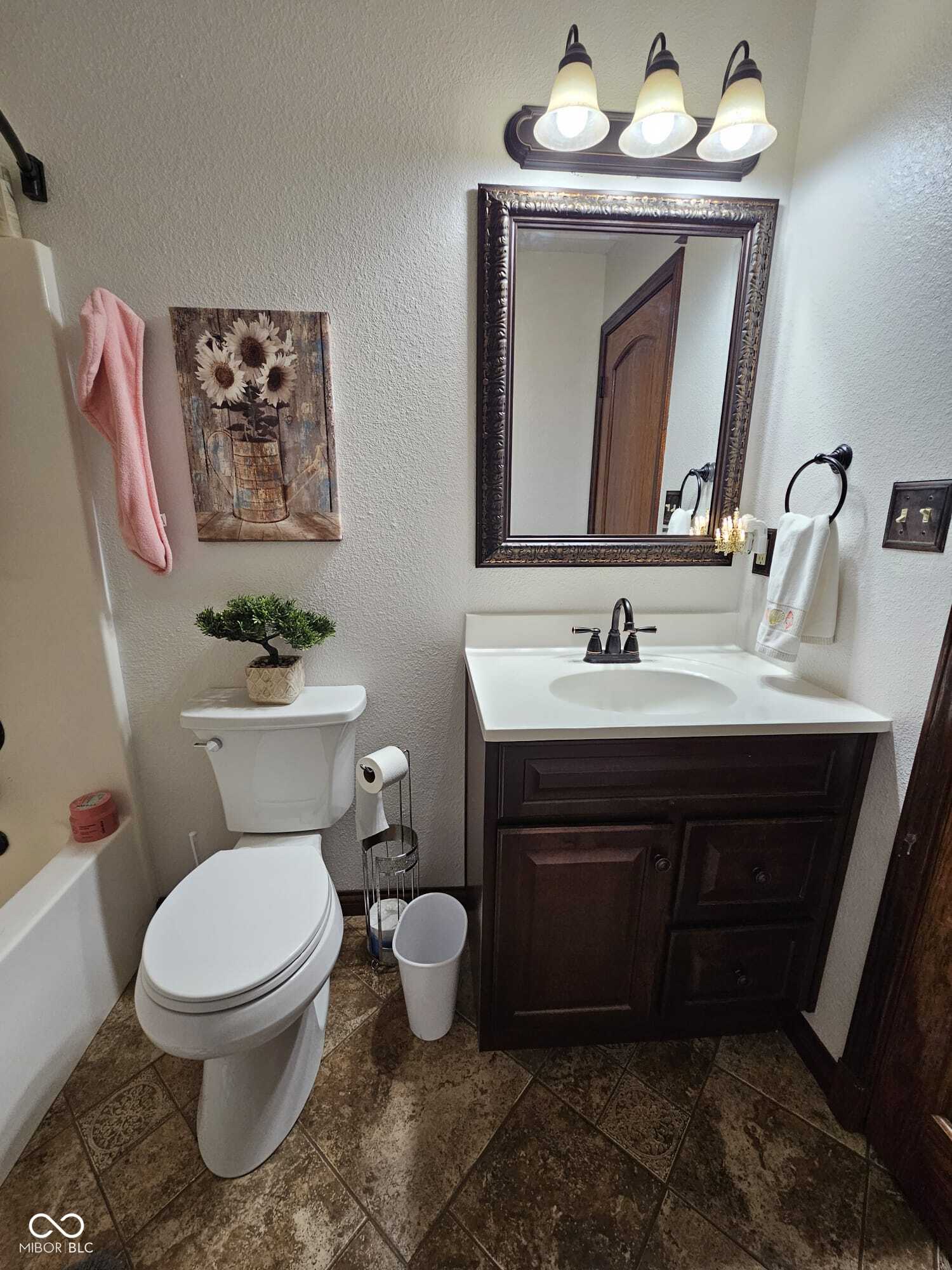 5406 Cradle River Court