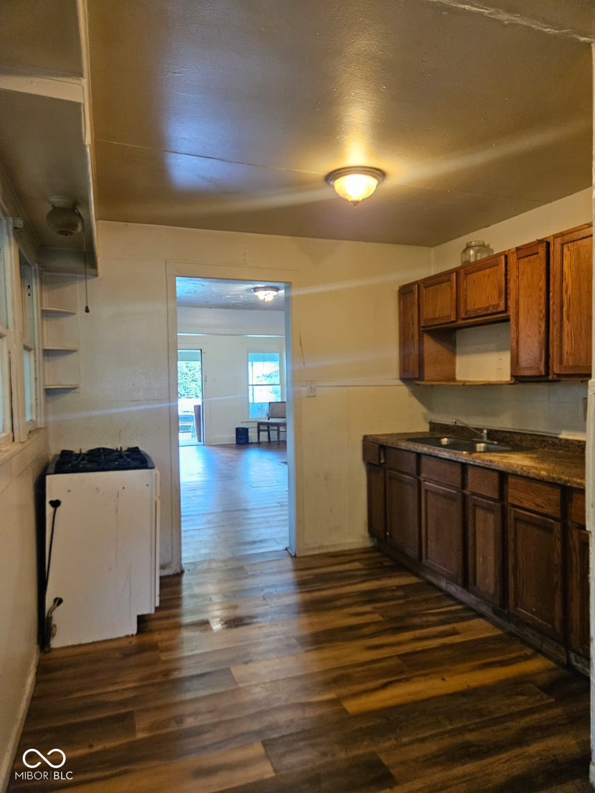 918 N Olney Street