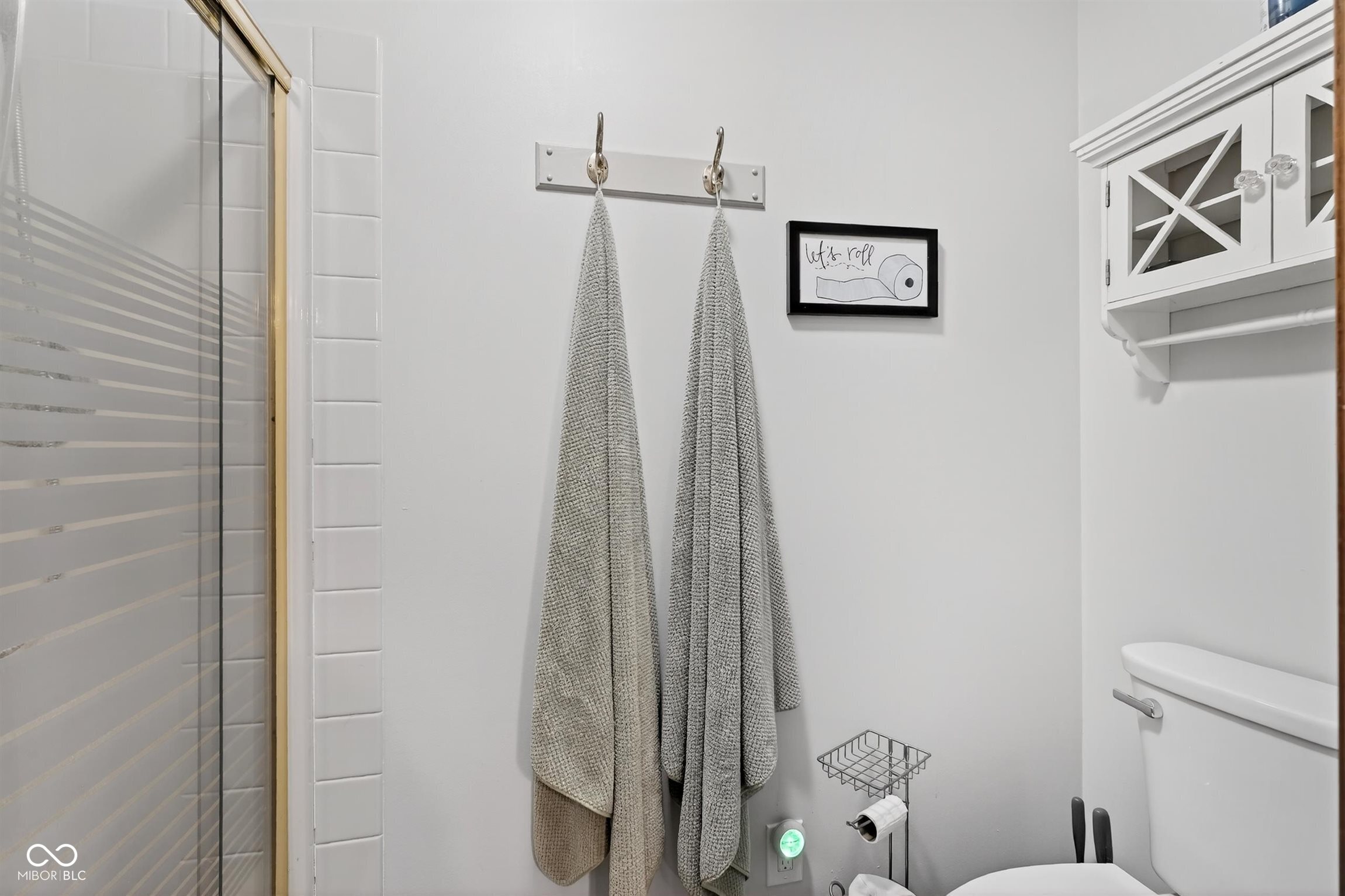 2594 E Traction Road