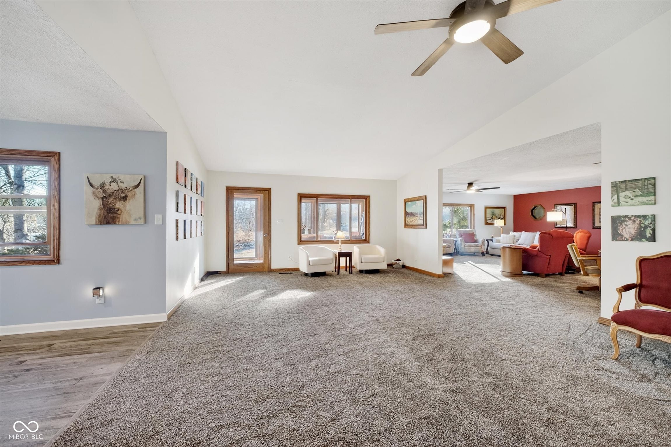 2594 E Traction Road