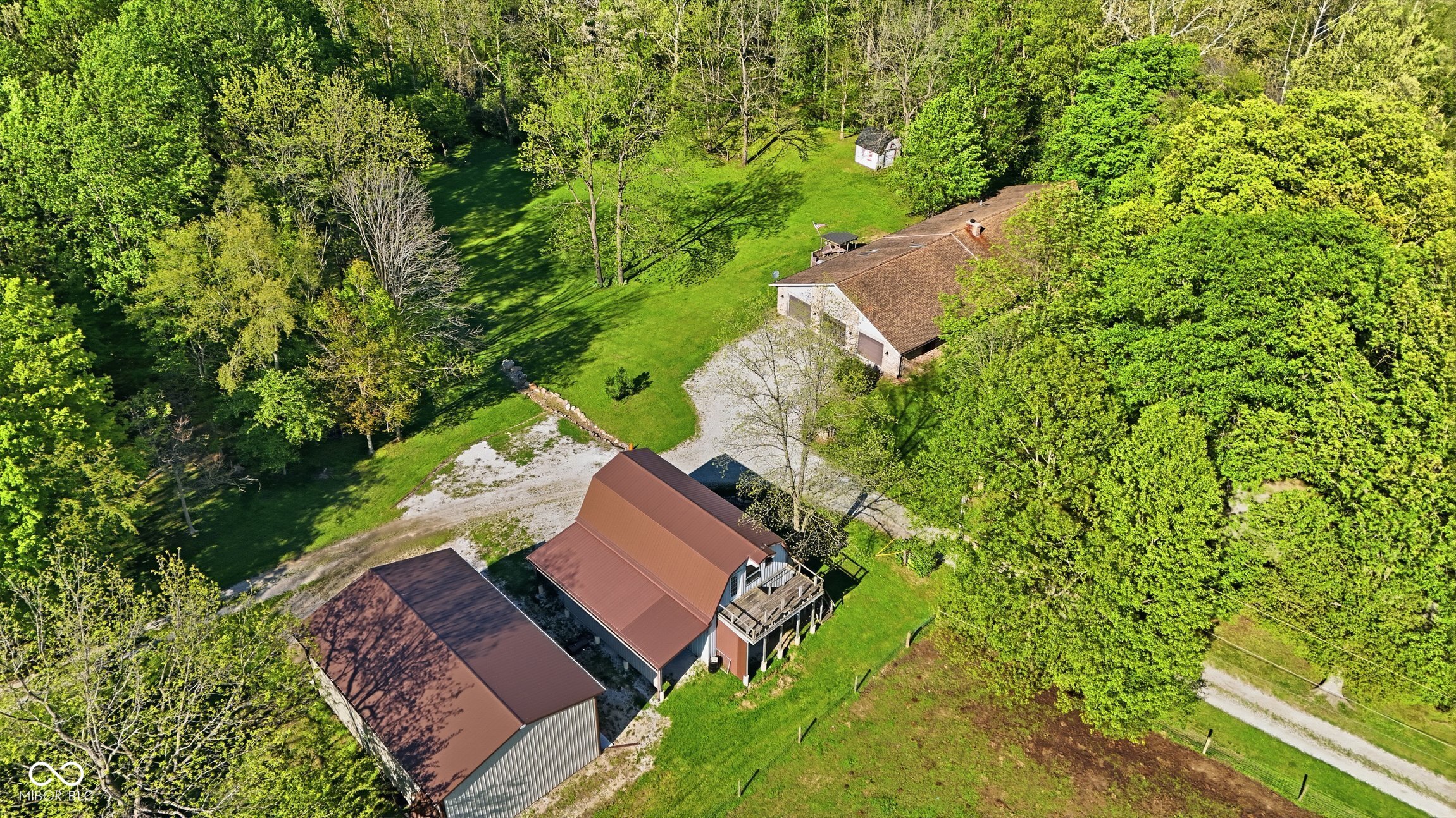 2594 E Traction Road