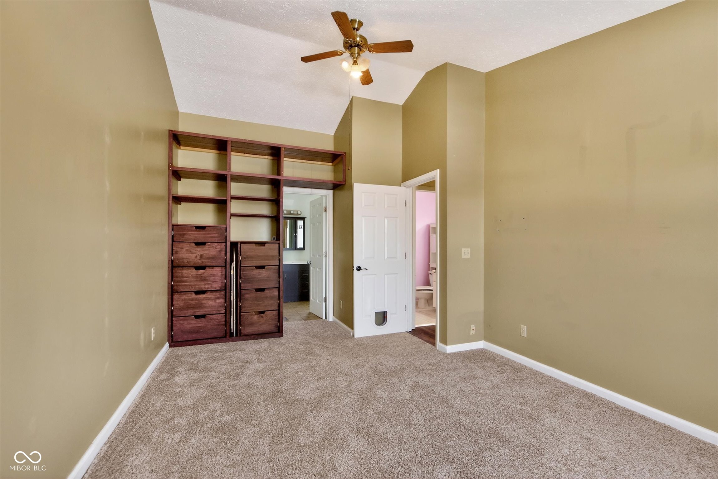 2114 Hannah Court